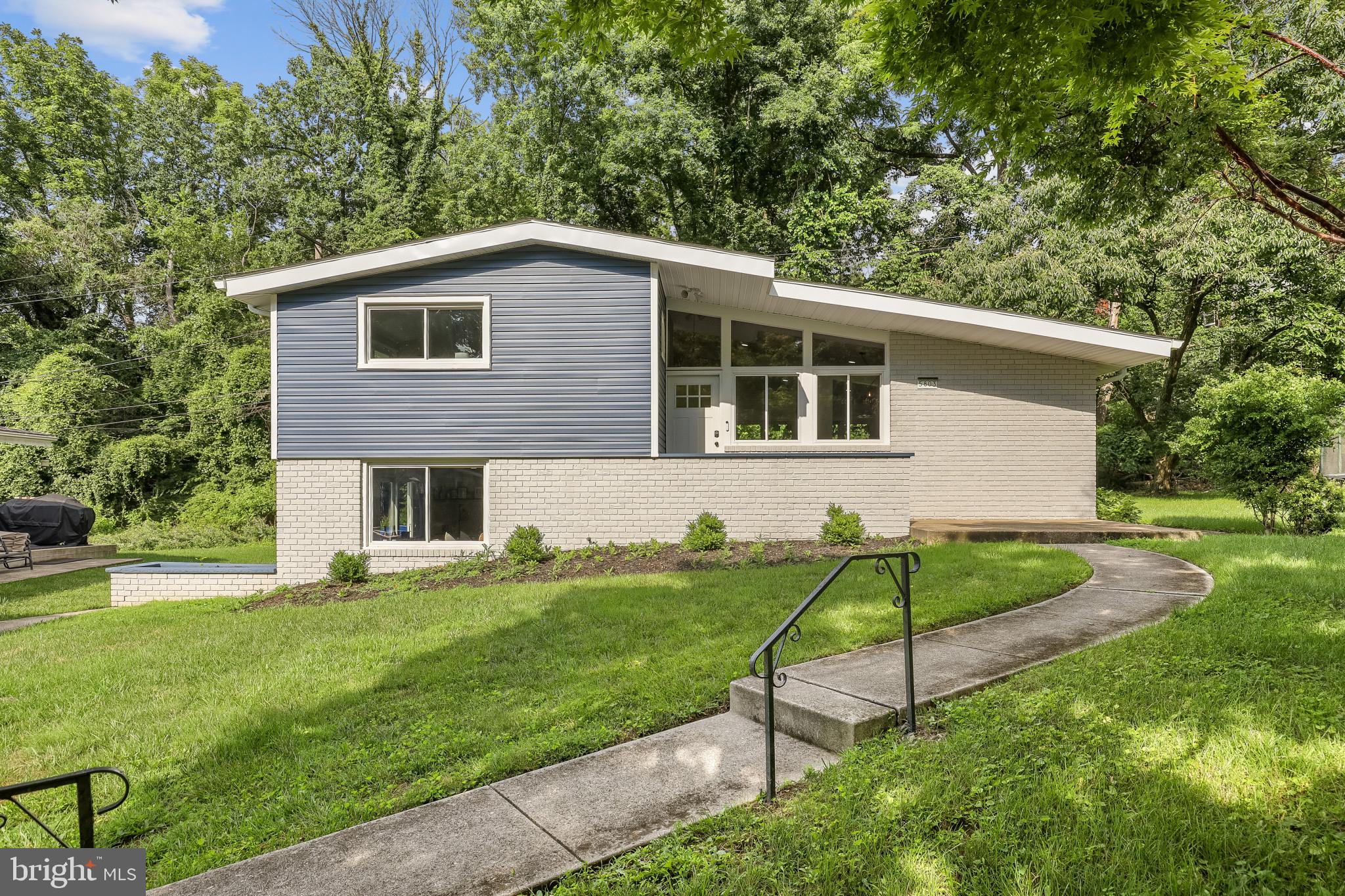 MOUNT WASHINGTON - Residential
