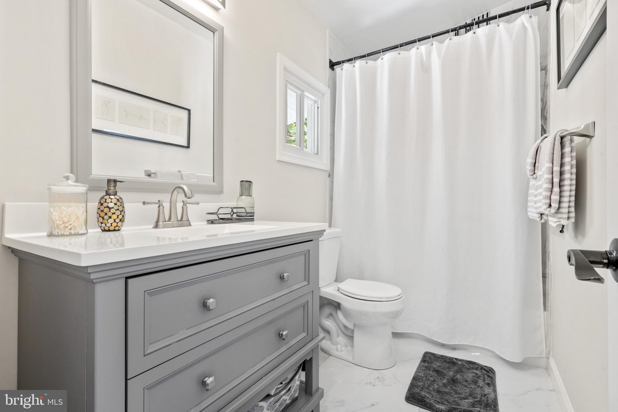 MOUNT WASHINGTON - Residential