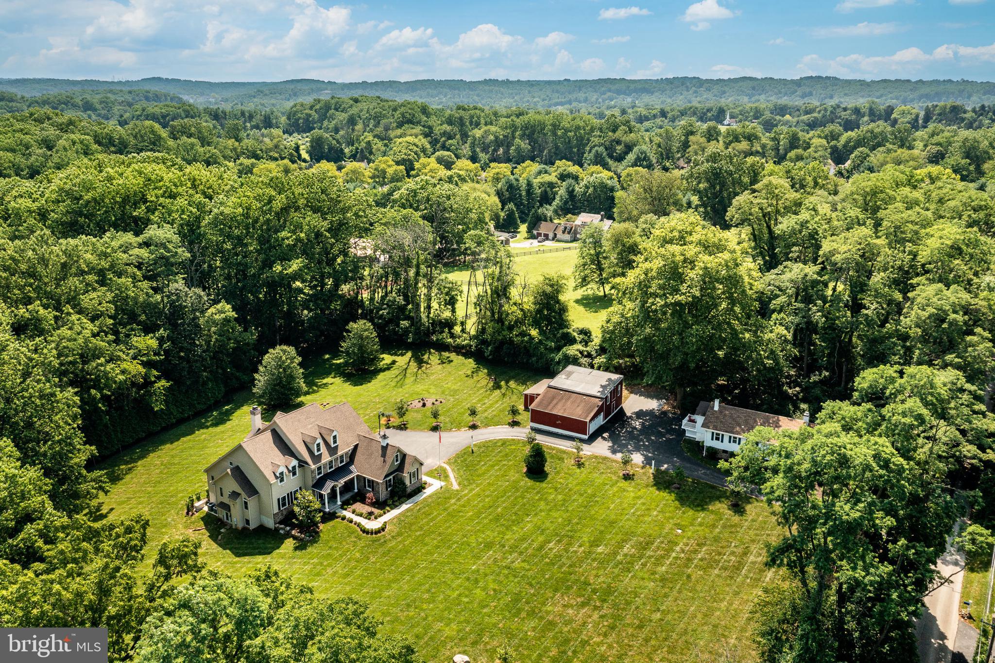 RADNOR HUNT - Residential