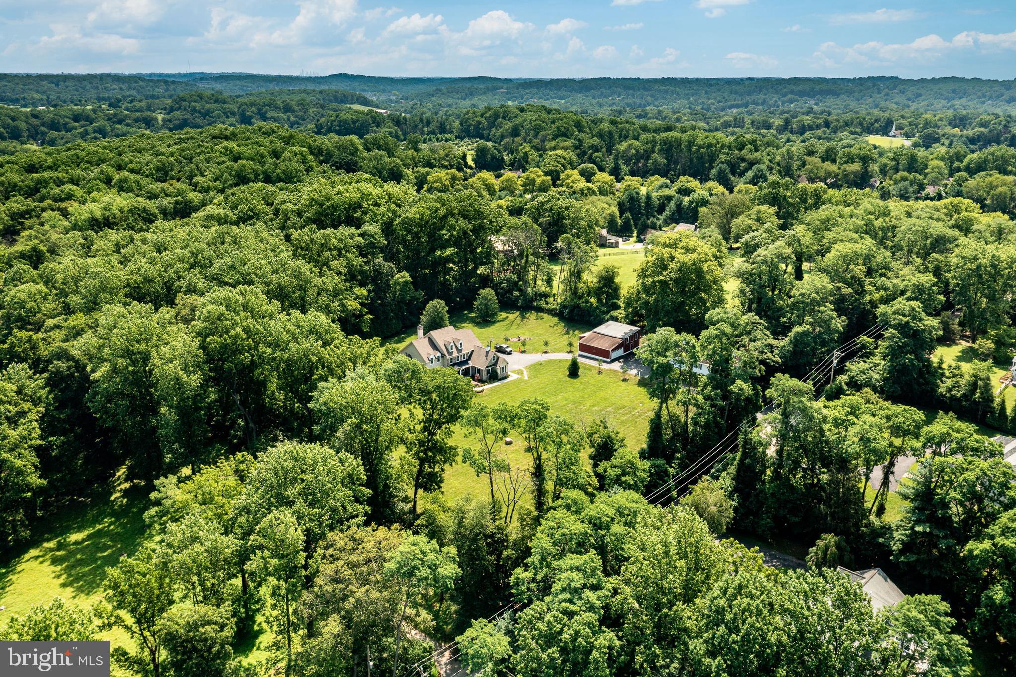 RADNOR HUNT - Residential