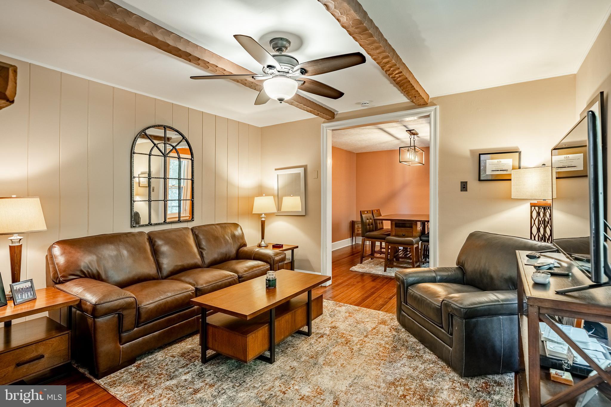 RADNOR HUNT - Residential