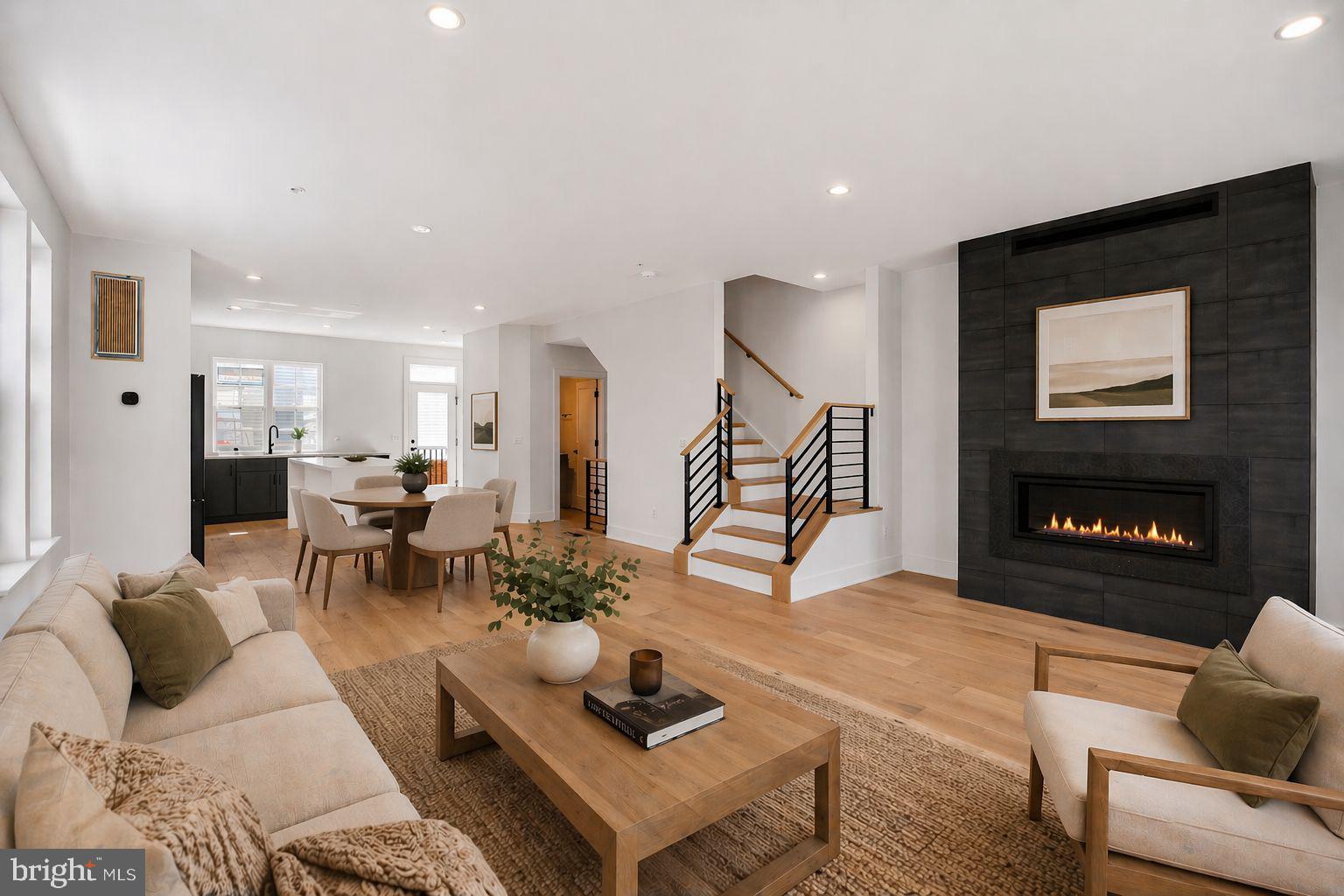 FARMSTEAD DISTRICT - Residential