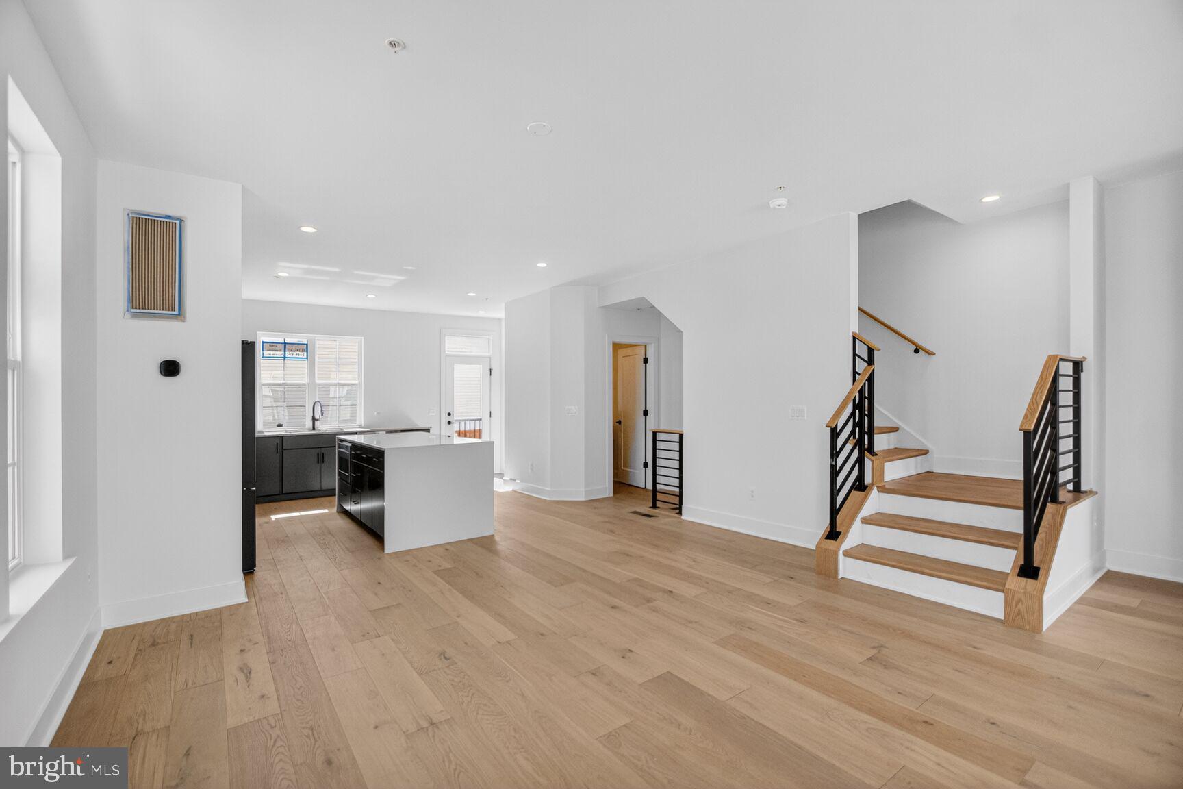 FARMSTEAD DISTRICT - Residential