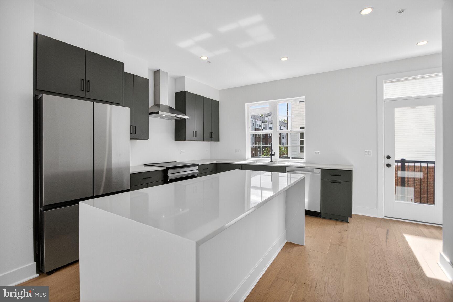 FARMSTEAD DISTRICT - Residential