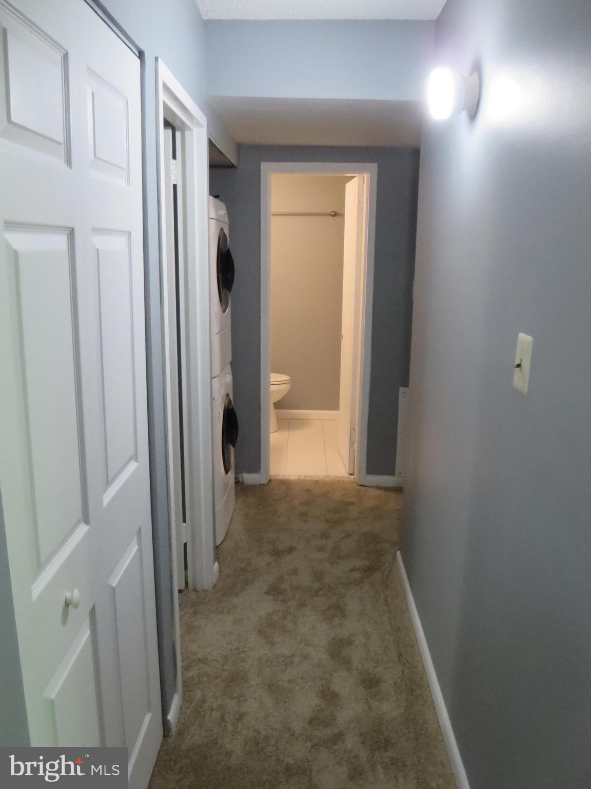 RESTON - Residential Lease