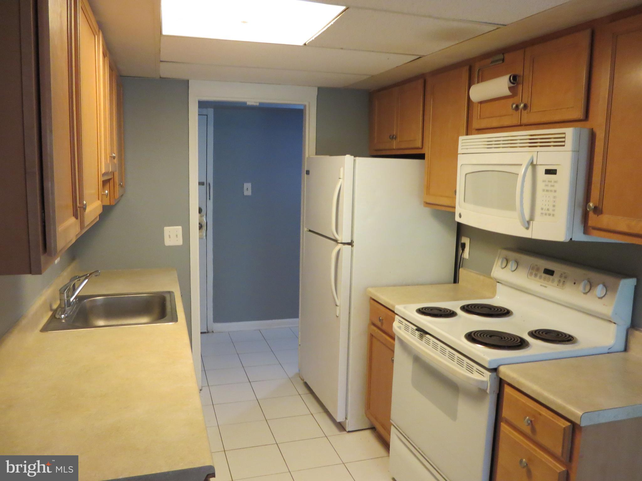 RESTON - Residential Lease