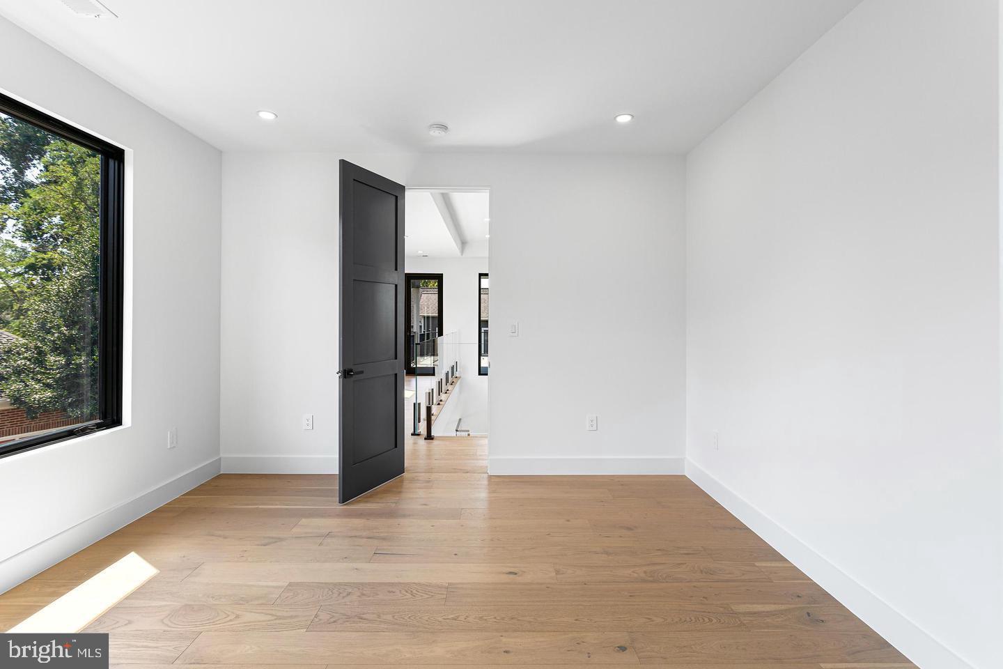 LEWINSVILLE - Residential