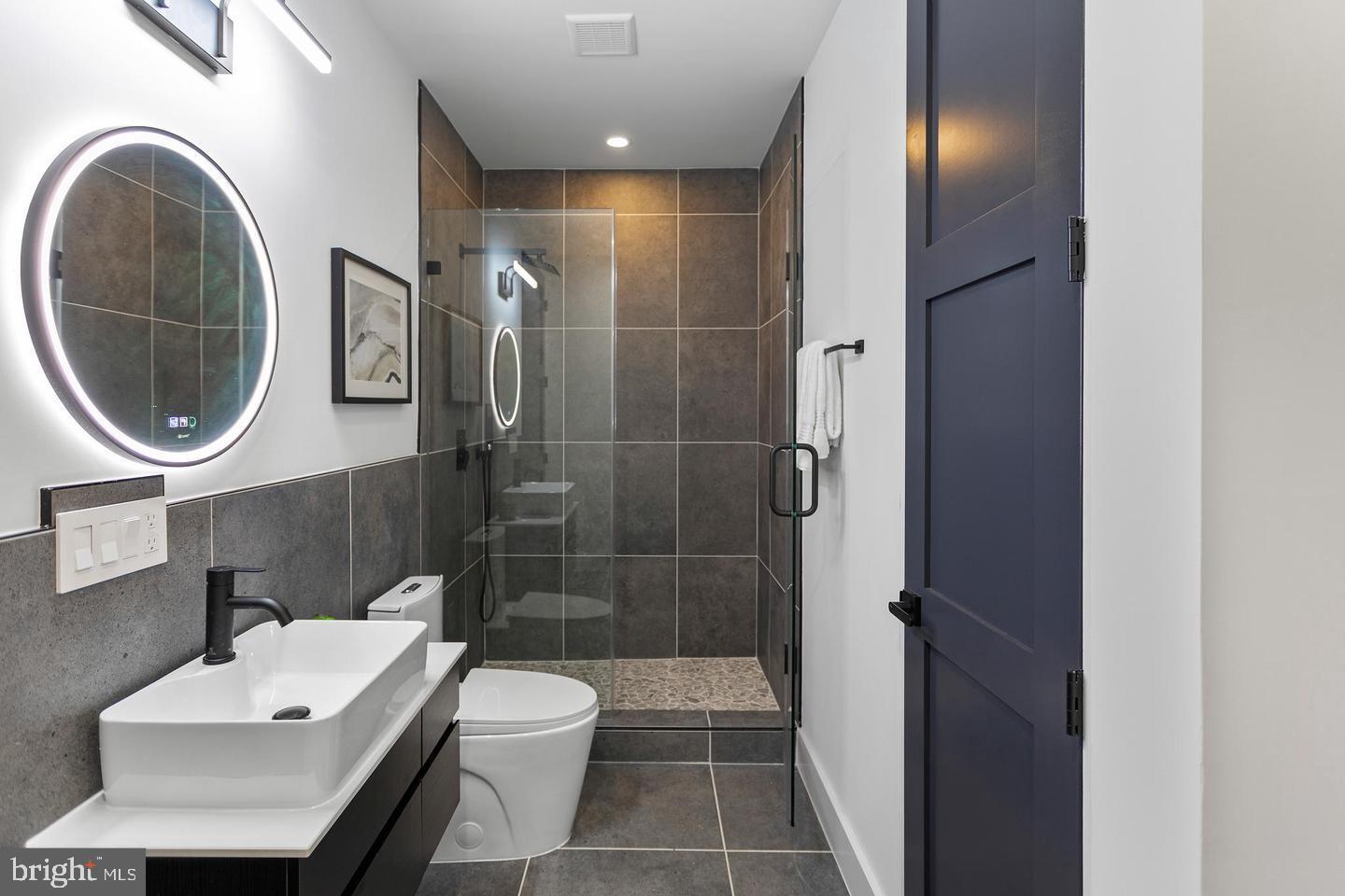 LEWINSVILLE - Residential