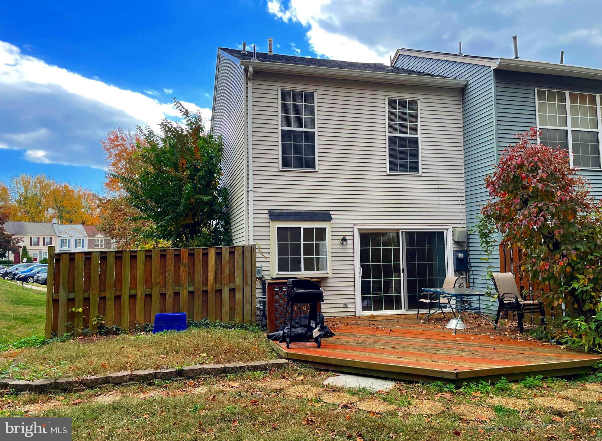 WOODSTONE - Residential Lease