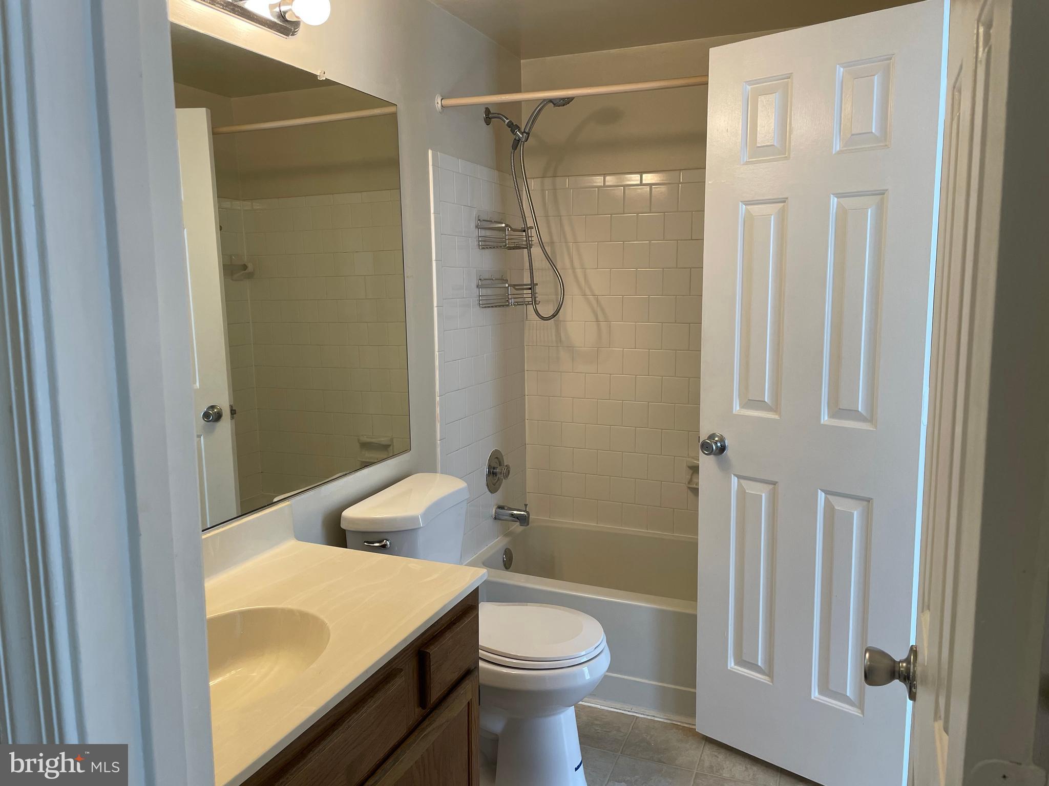 WOODSTONE - Residential Lease