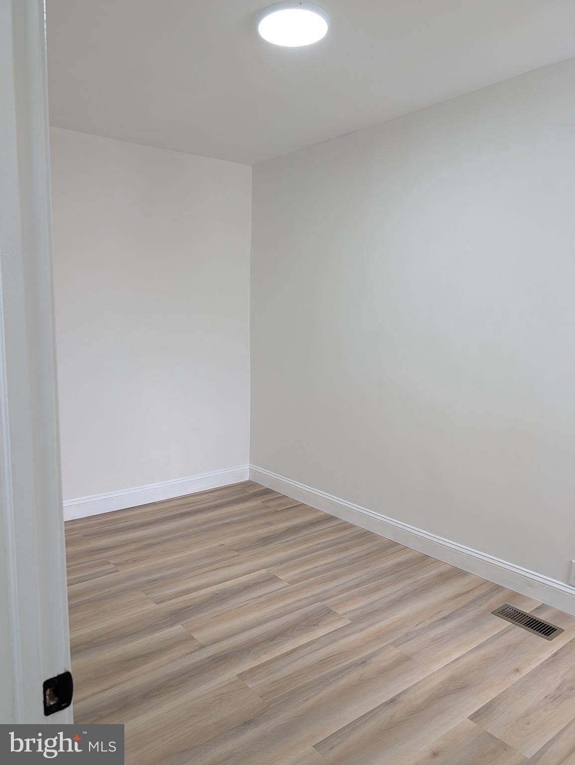 LOWER MOYAMENSING - Residential