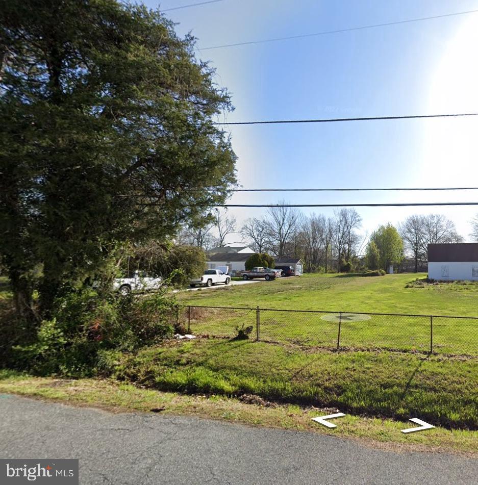 21,126 SQ FT (0.485 ACRES) - FLAT, CLEARED LAND NEAR SUITLAND HIGH SCHOOL & DC!

FAMILY-FRIENDLY OR INVESTOR GOLD? This 21,126 sq ft (0.485 acre) parcel in Suitland sits just 0.8 miles from Suitland High School** and offers:  

✔ WALKABLE TO SCHOOLS- Zoned for sought-after Suitland High School*
(STEM Academy)  
✔ BUILD-READY - Fully cleared, flat, and waiting for your dream home  
✔ INVESTOR SPECIAL- Priced 50% below DC land costs
✔ 8 MIN to DC line / 4 MIN to I-495  

Perfect For:
• Families wanting school proximity + space (rare in this price range!)  
• Builders seeking low-prep residential lots
• Investors banking on PG County's growth surge

Neighborhood Perks:
- 0.8 mi to Suitland High School (2023 Blue Ribbon nominee)  
- 1.2 mito Suitland Metro (Blue Line)  
- 3 mi  to National Harbor dining/shopping  

ACT NOW- Land this affordable near good schools NEVER lasts!