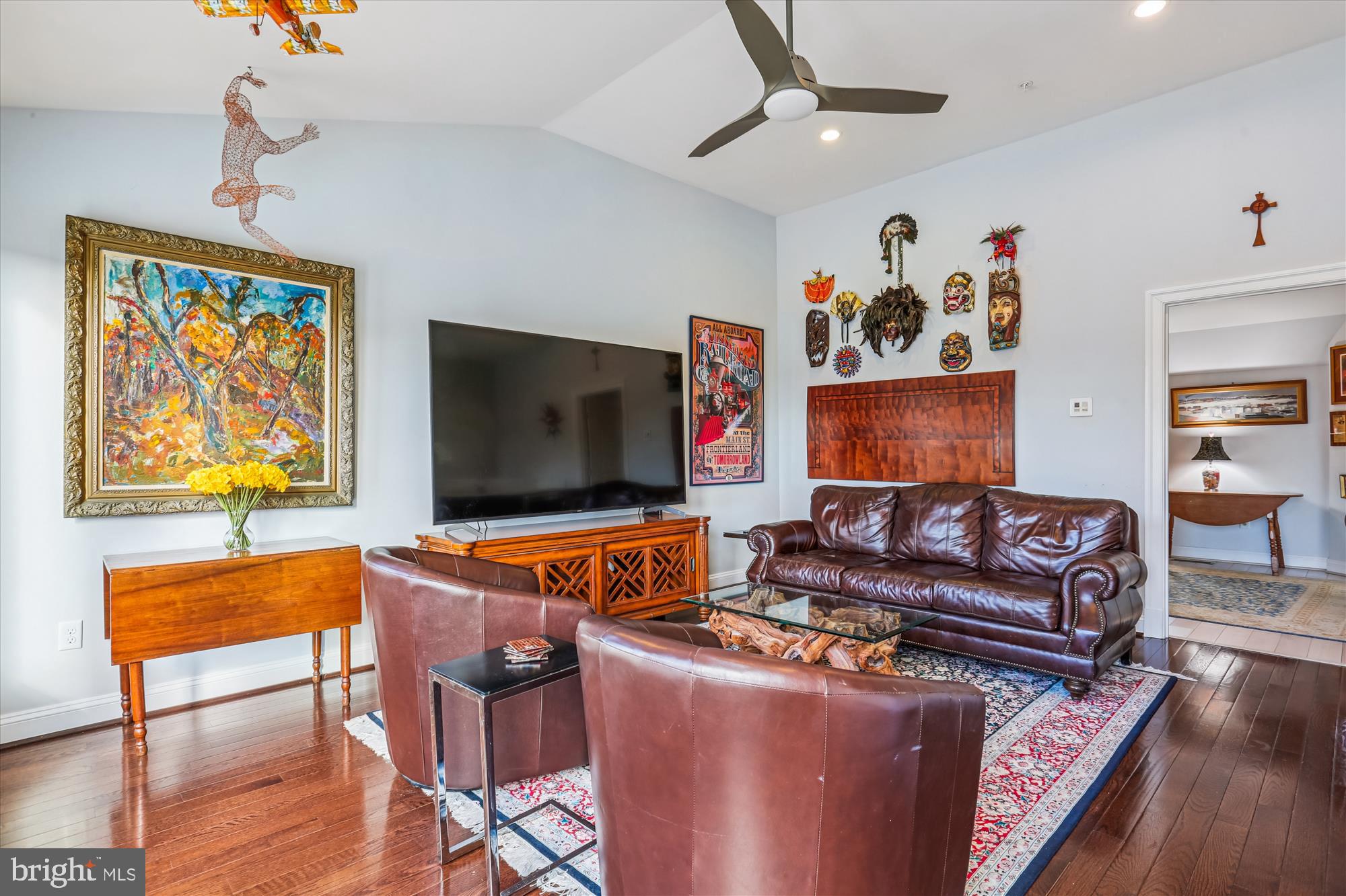 SYMPHONY PARK - Residential