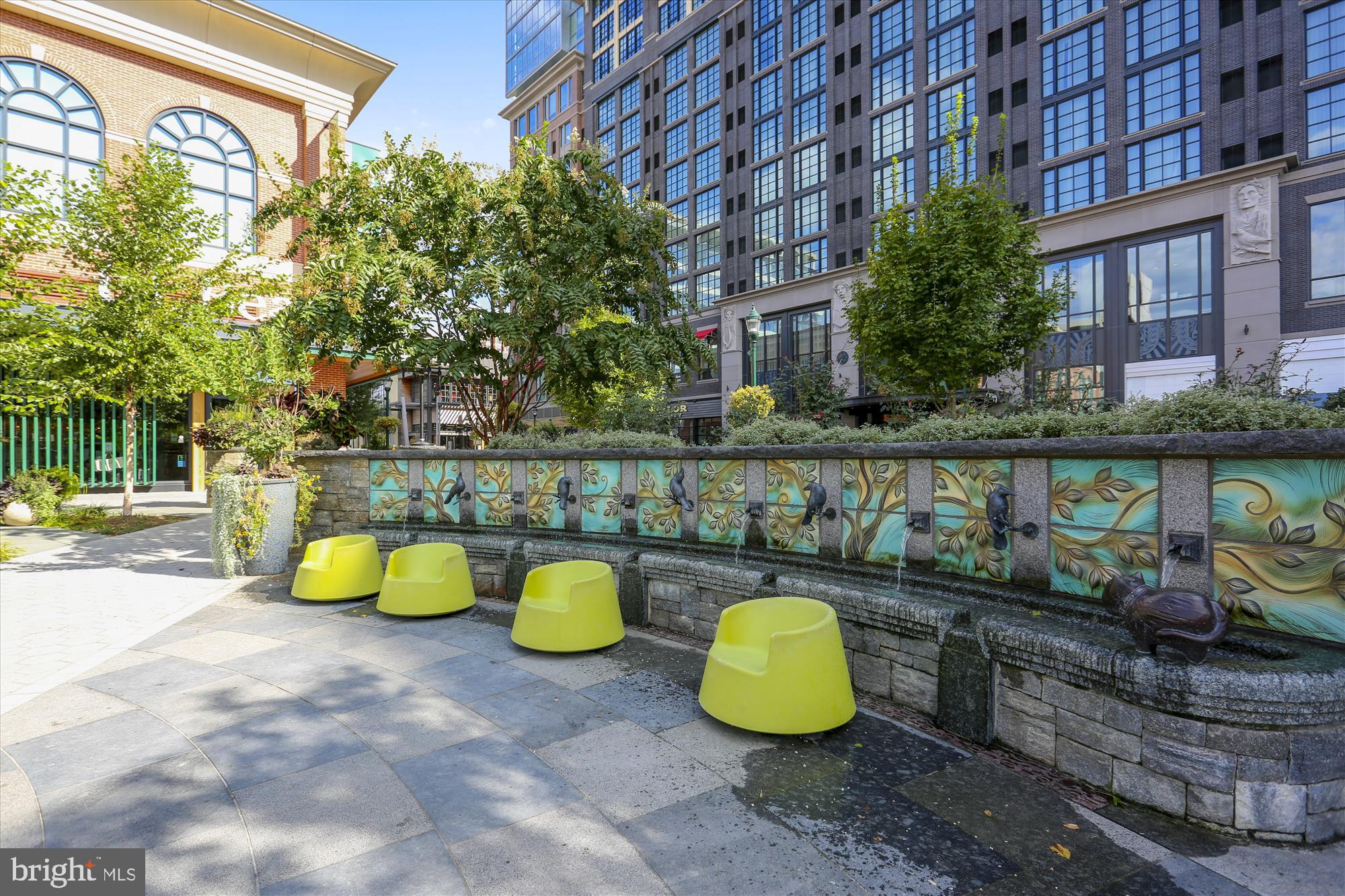 SYMPHONY PARK - Residential