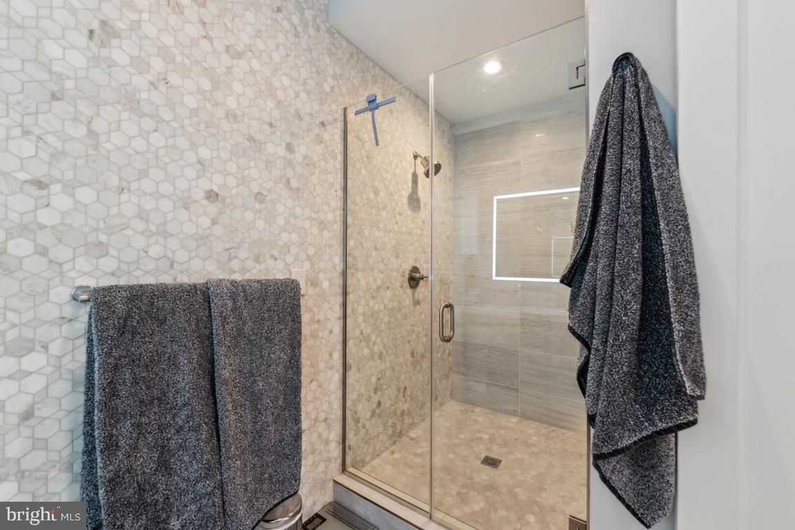 COLUMBIA HEIGHTS - Residential
