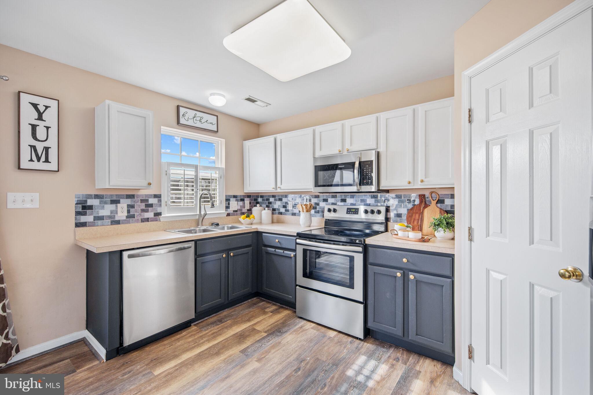 CEDAR COMMONS - Residential