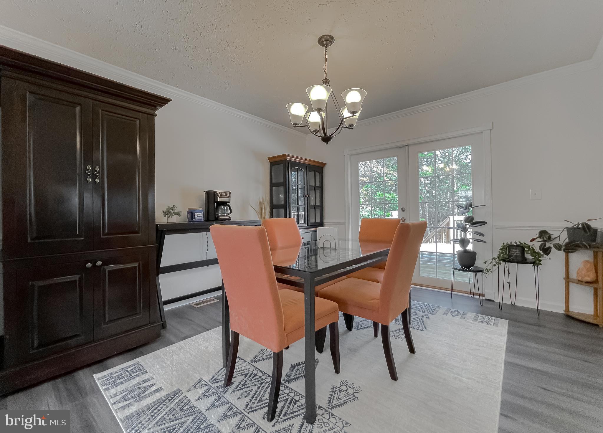 WILLOW WOODS - Residential