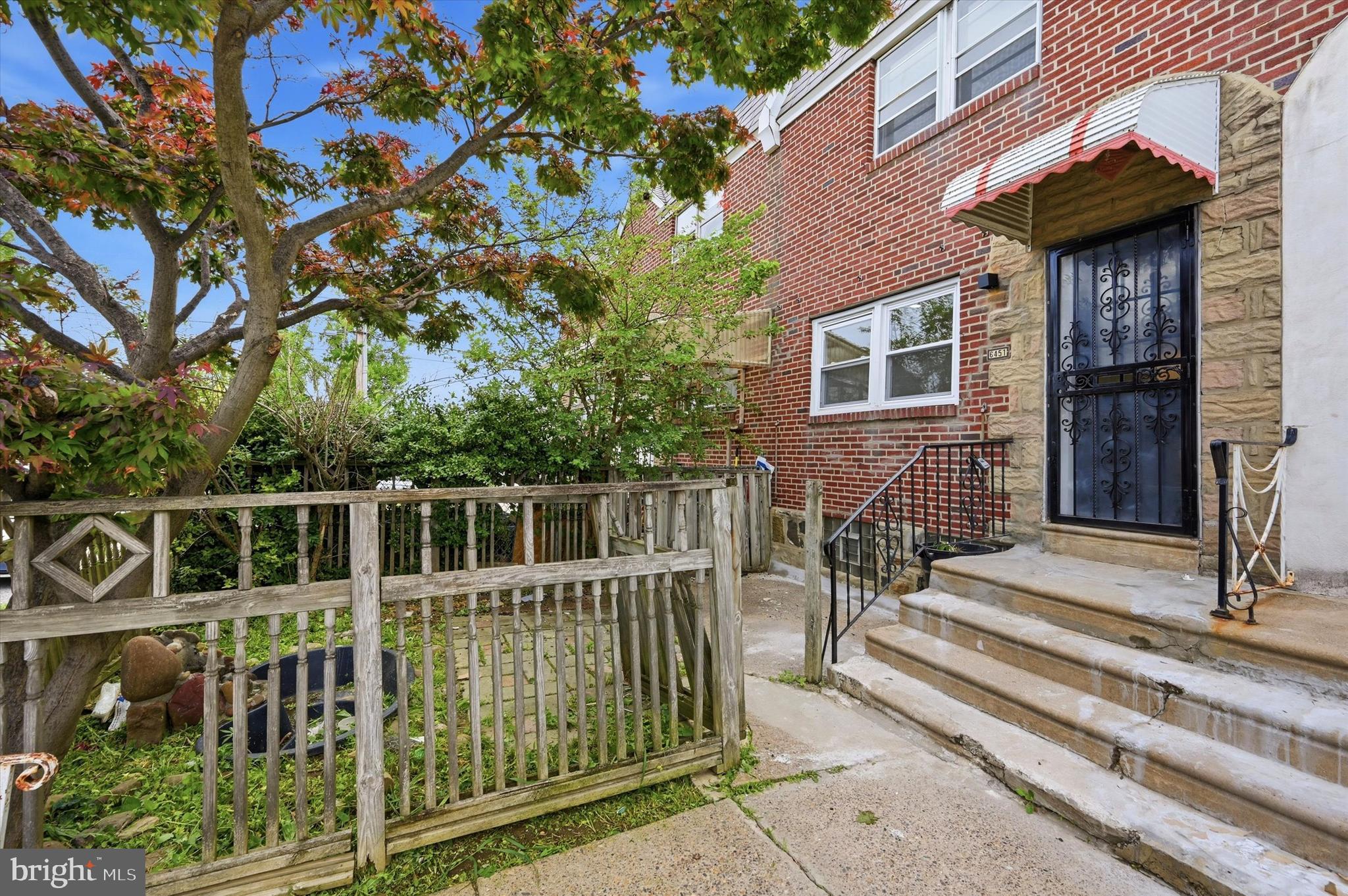 CASTOR GARDENS - Residential