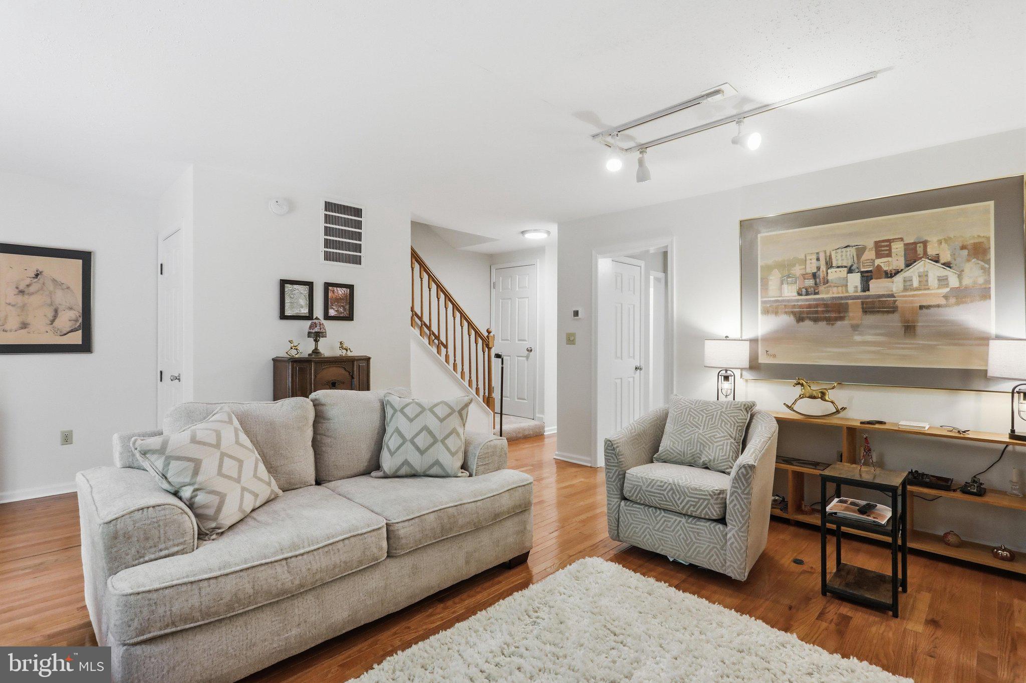 MADDEX FARM - Residential