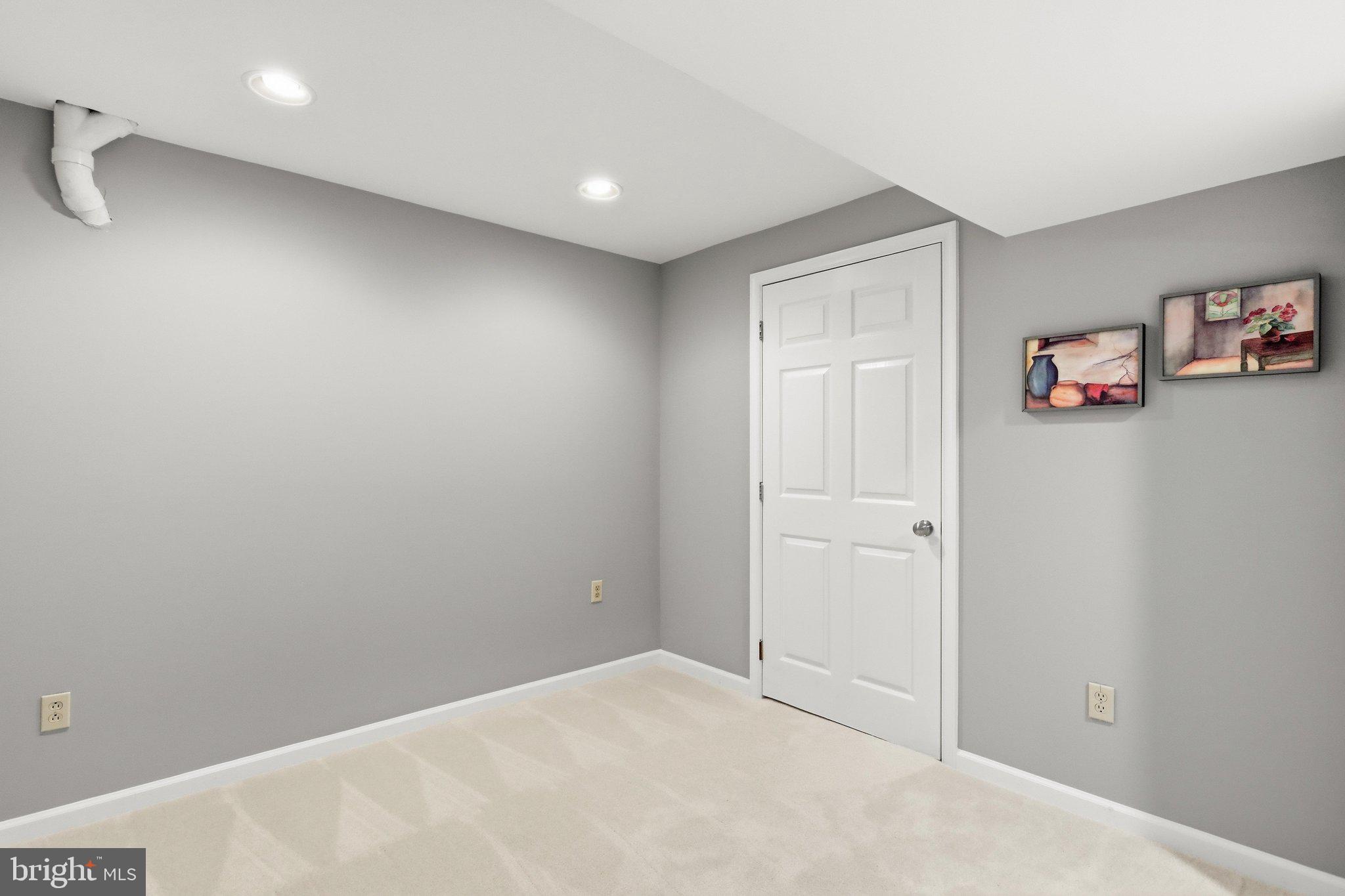 MADDEX FARM - Residential