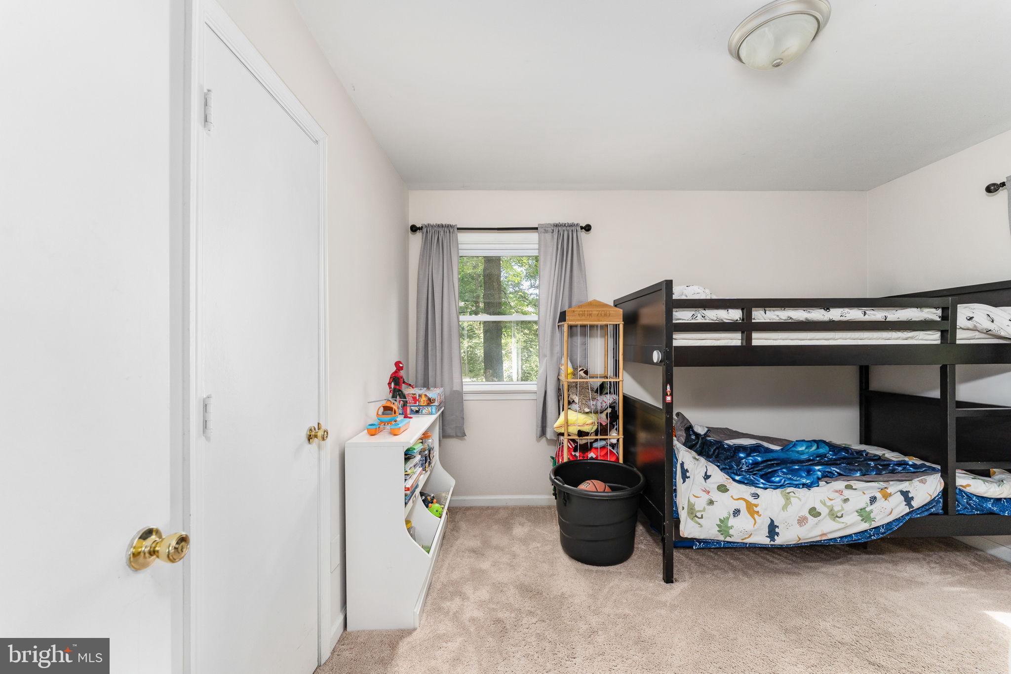 LAKE ARROWHEAD - Residential