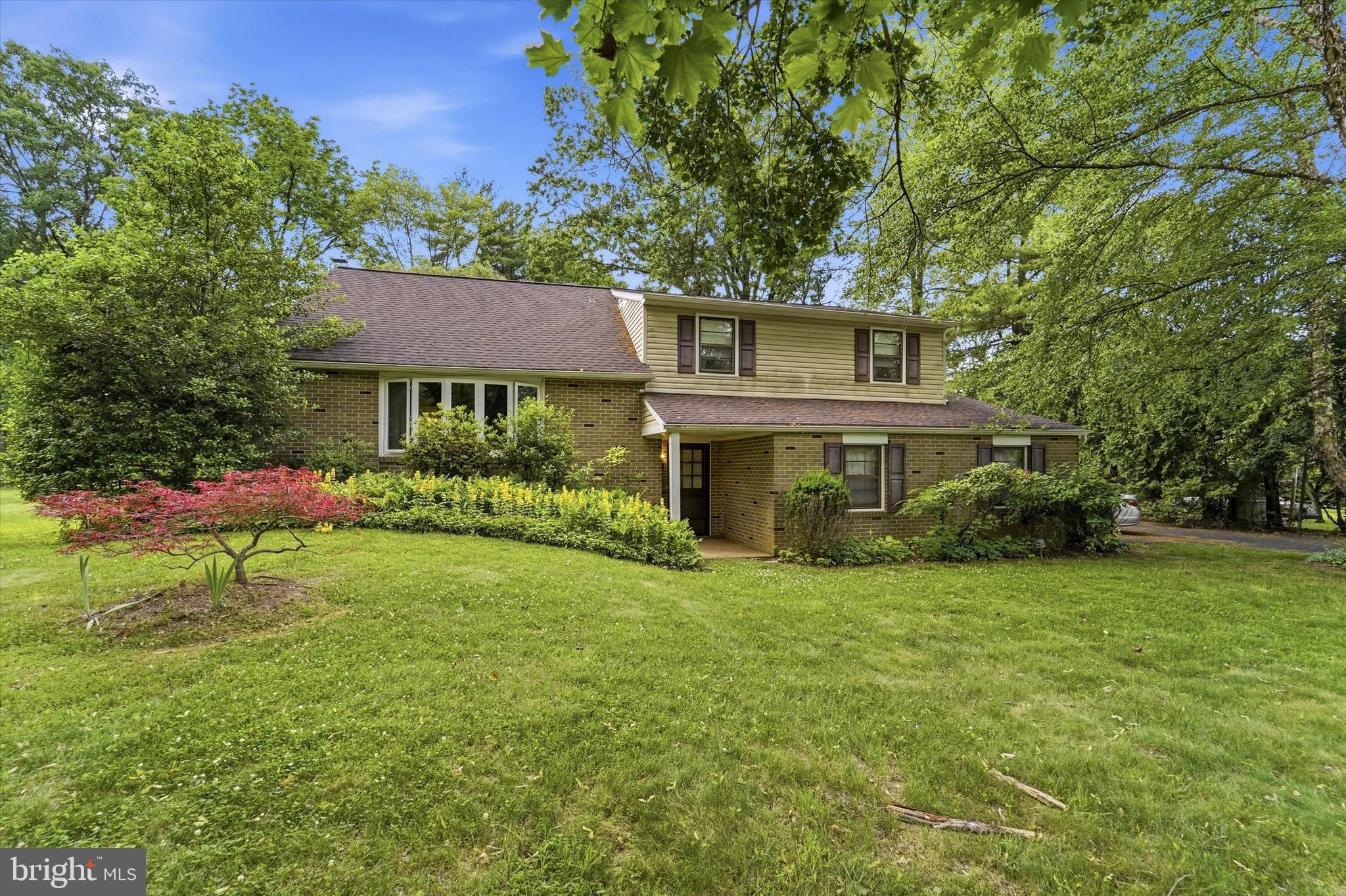 BUTTONWOOD GLEN - Residential