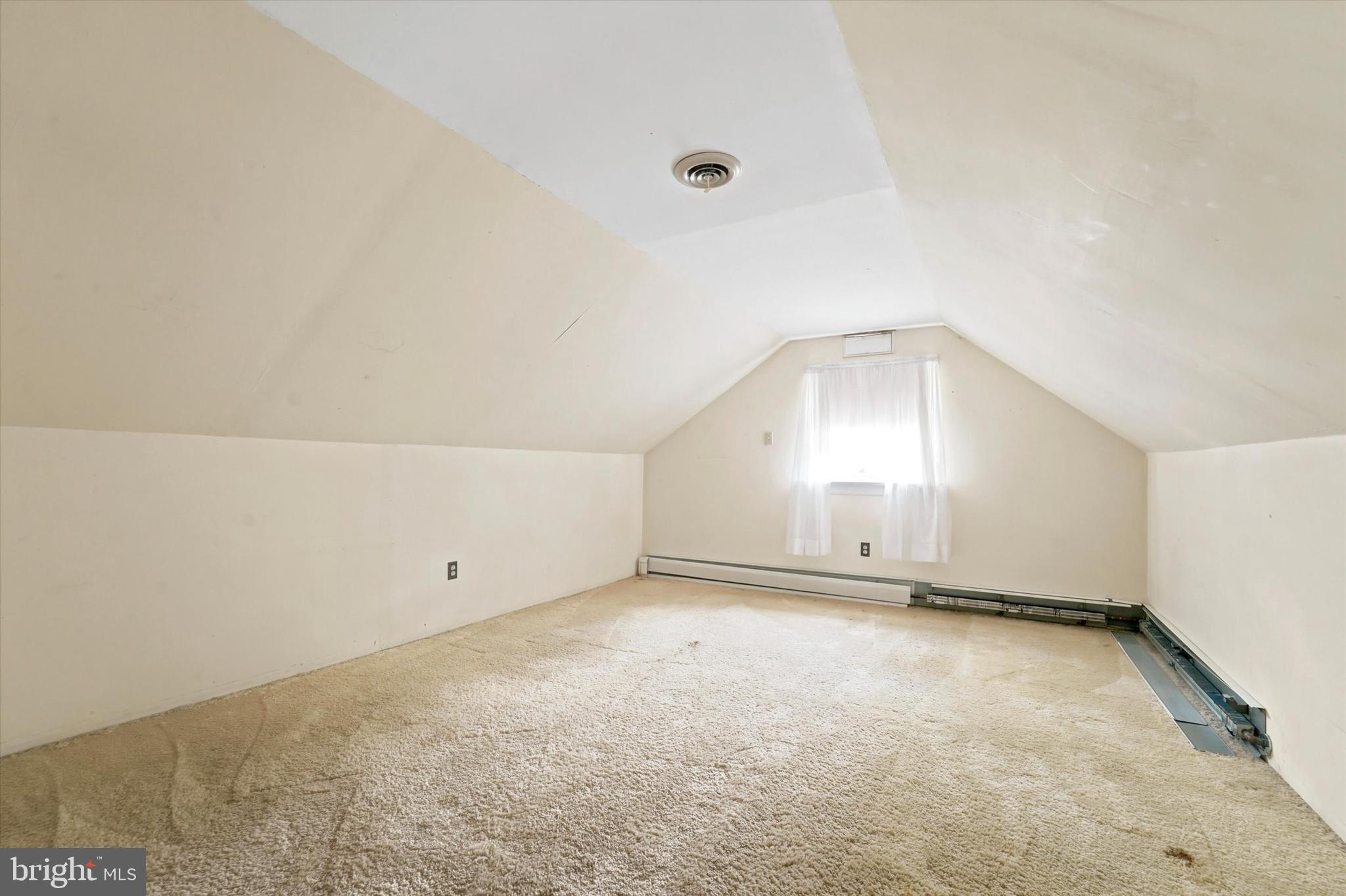 BUTTONWOOD GLEN - Residential