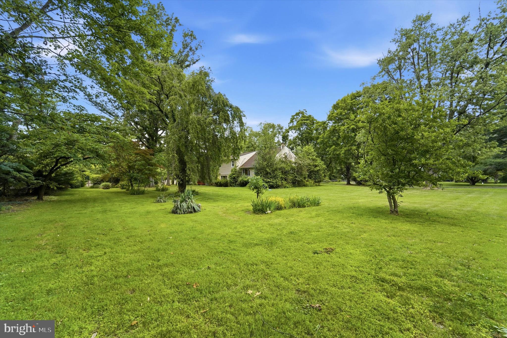 BUTTONWOOD GLEN - Residential