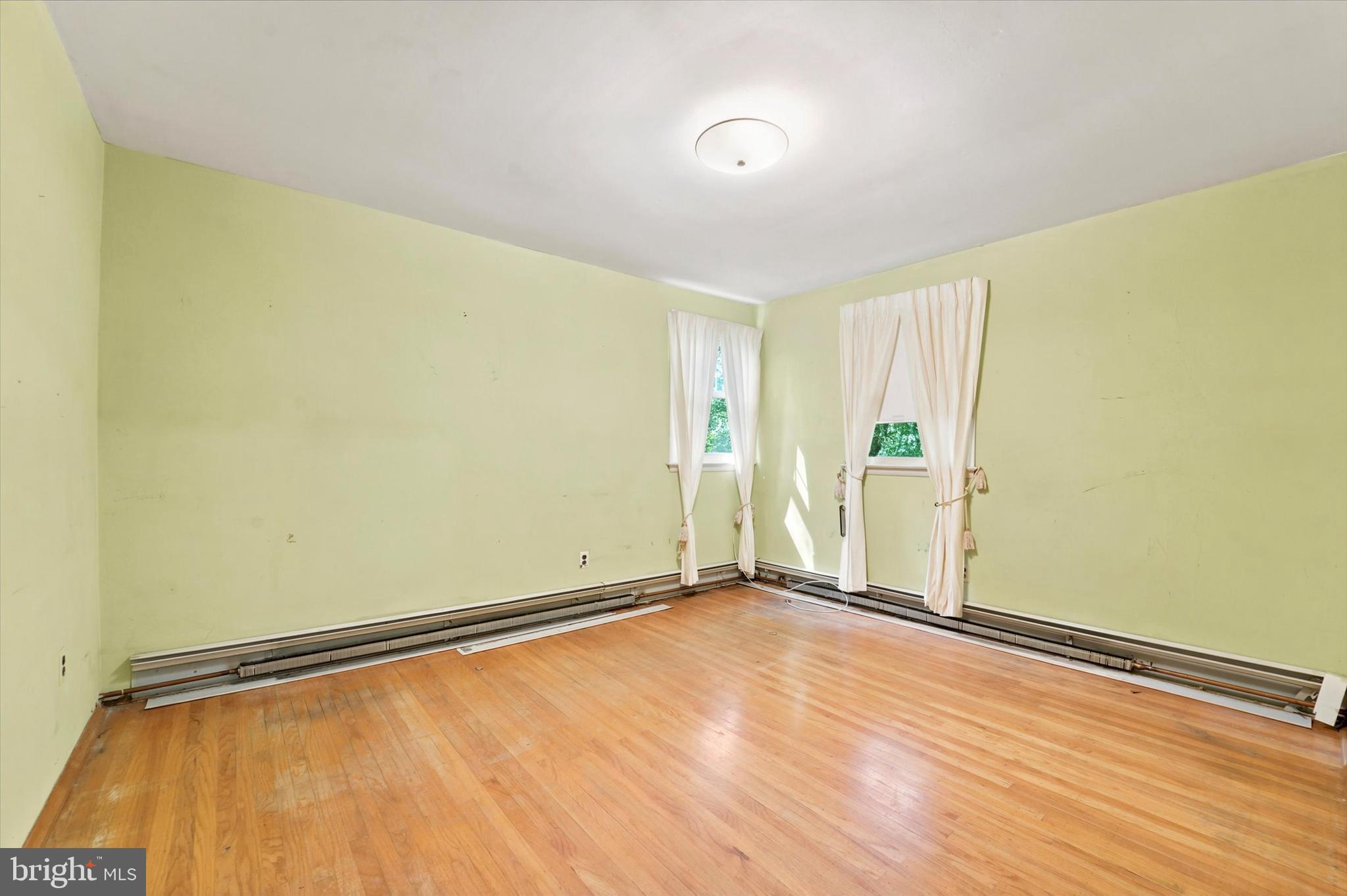 BUTTONWOOD GLEN - Residential