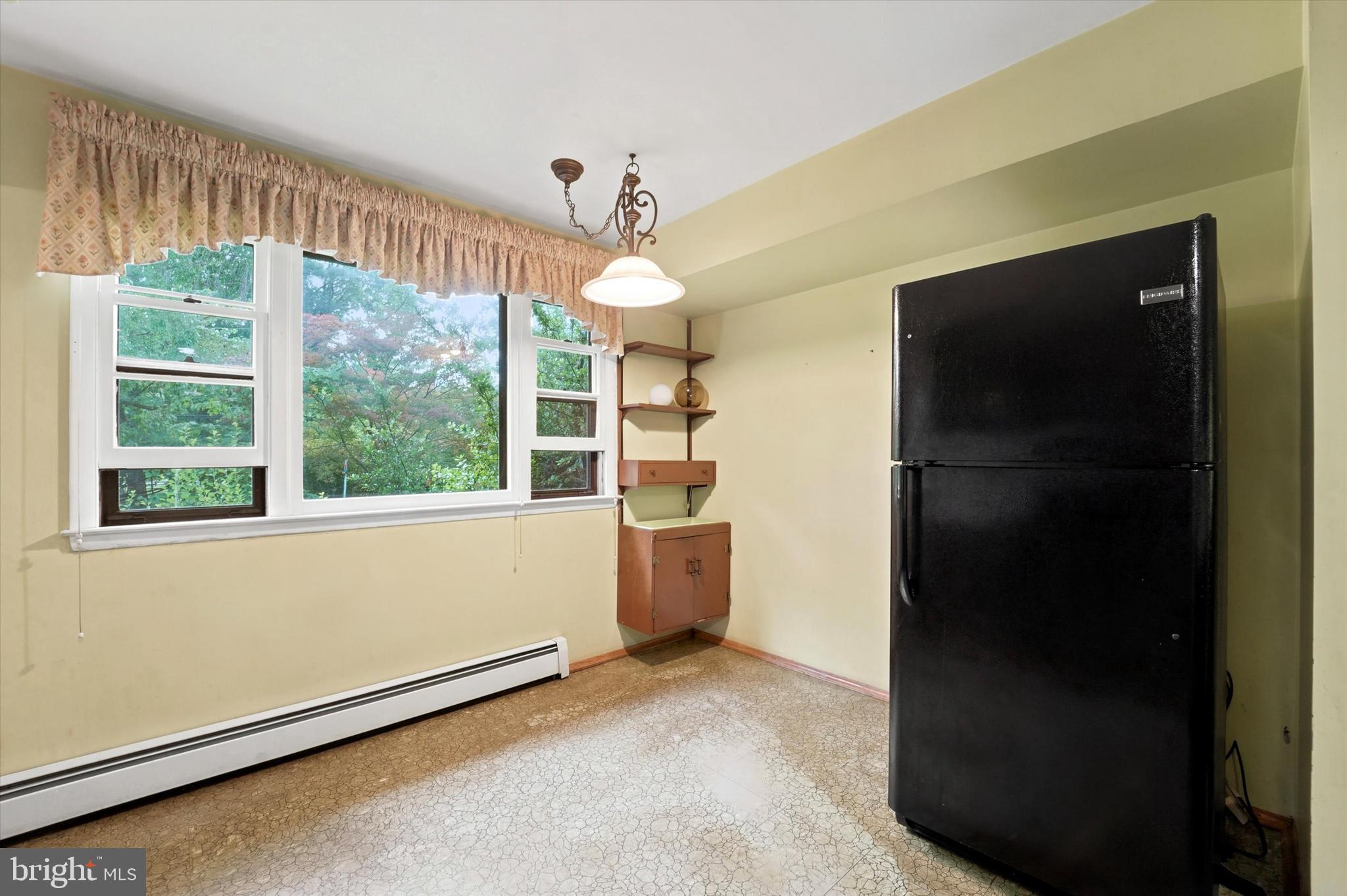 BUTTONWOOD GLEN - Residential