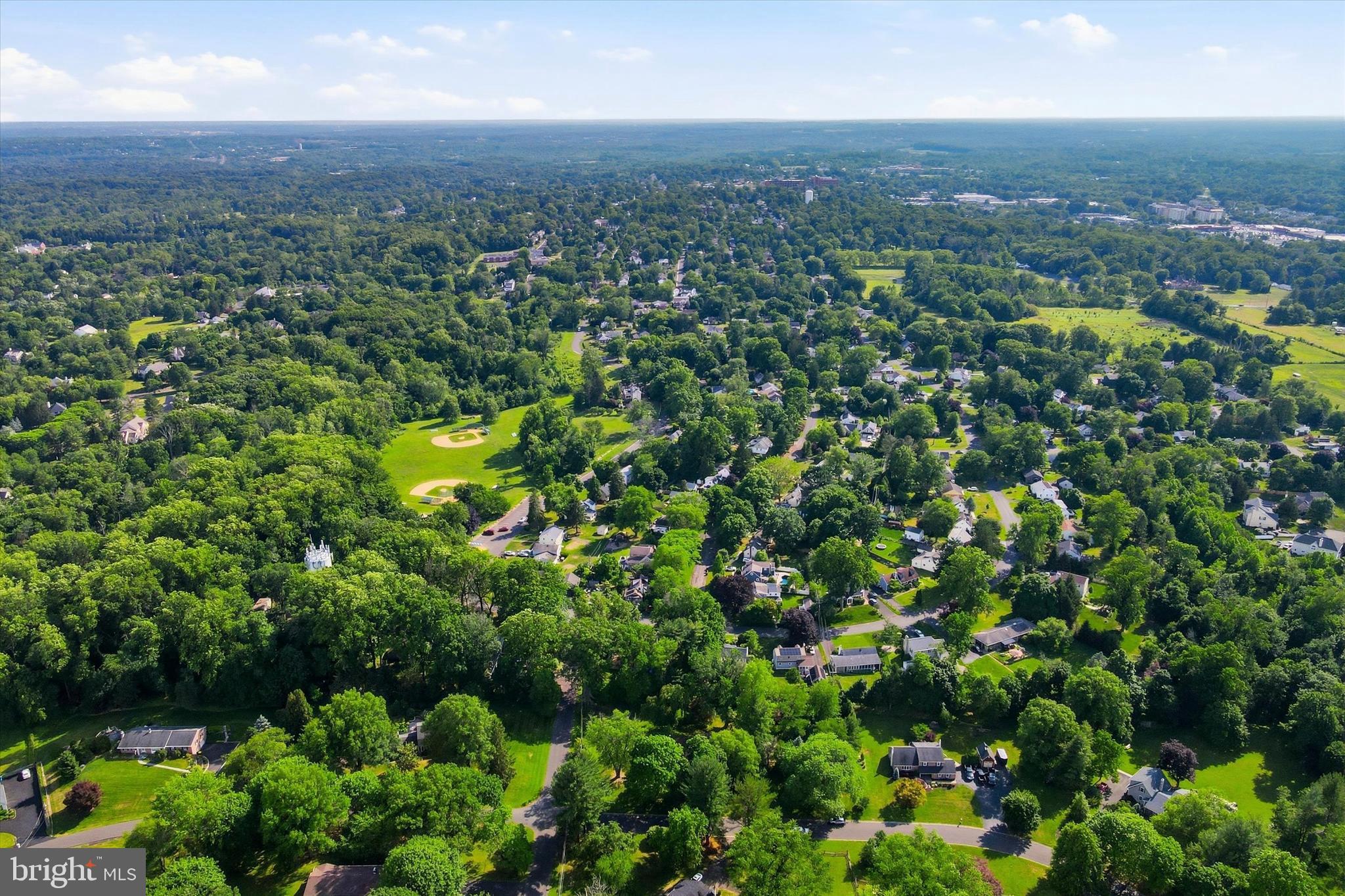 BUTTONWOOD GLEN - Residential