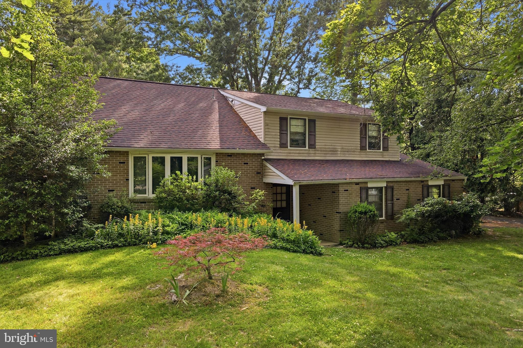 3832 Forest Drive offers a rare opportunity in the highly sought-after Buttonwood neighborhood. Featuring 4 bedrooms, 1.5 bathrooms, and situated on 1 acre, this home is competitively priced and offers excellent renovation potential. Enjoy the best of both worlds with the convenience of a highly walkable neighborhood in Buckingham Township, just a short stroll from the shops, restaurants, parks, and charm of Doylestown Borough.