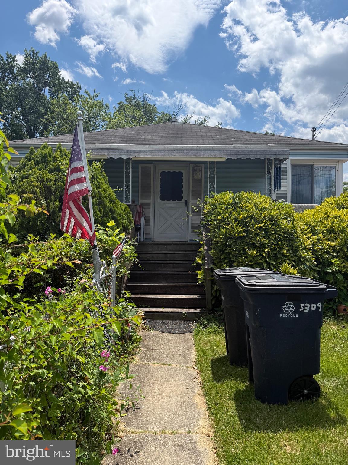 ROGERS HEIGHTS - Residential