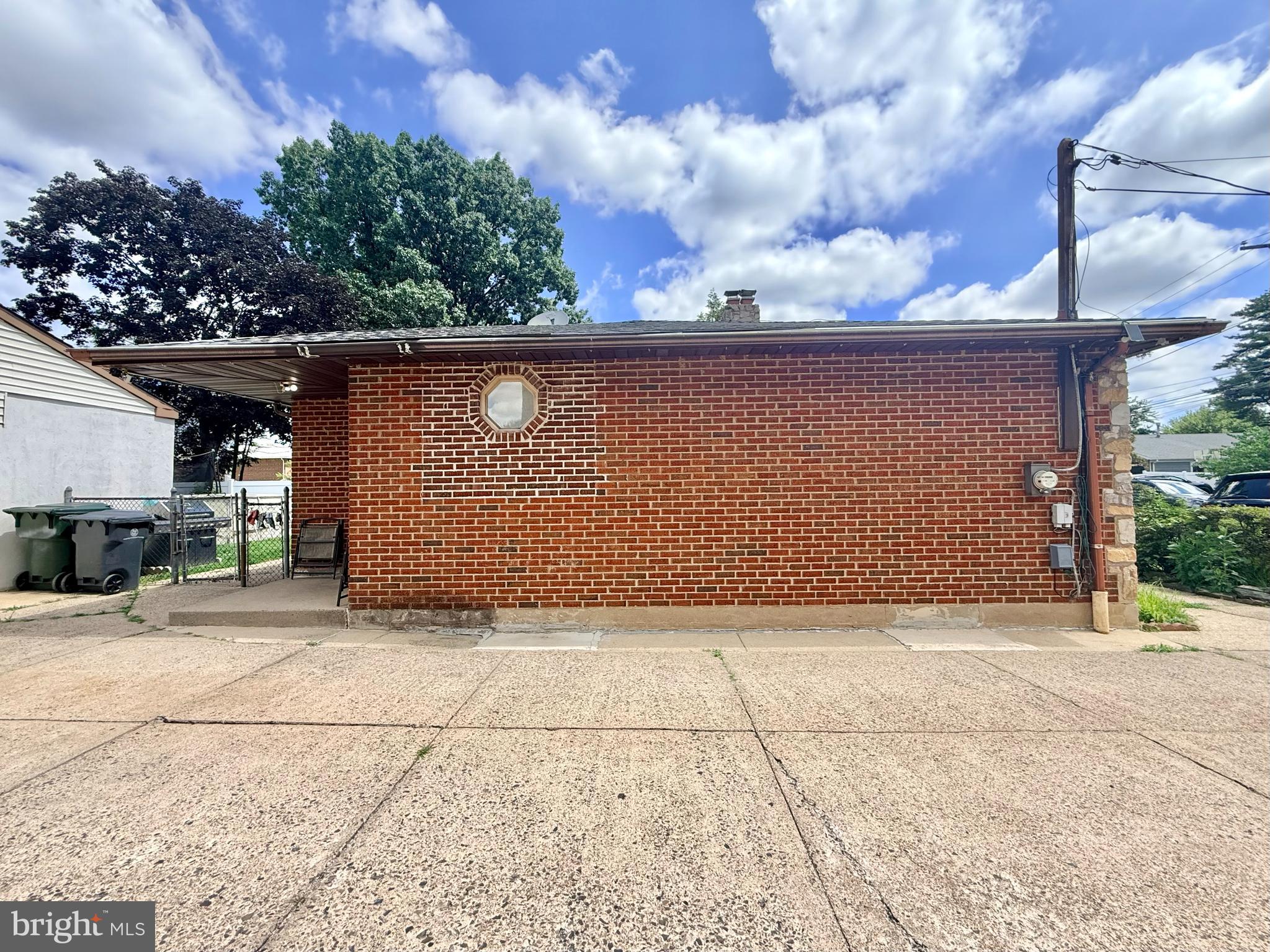 BUSTLETON - Residential