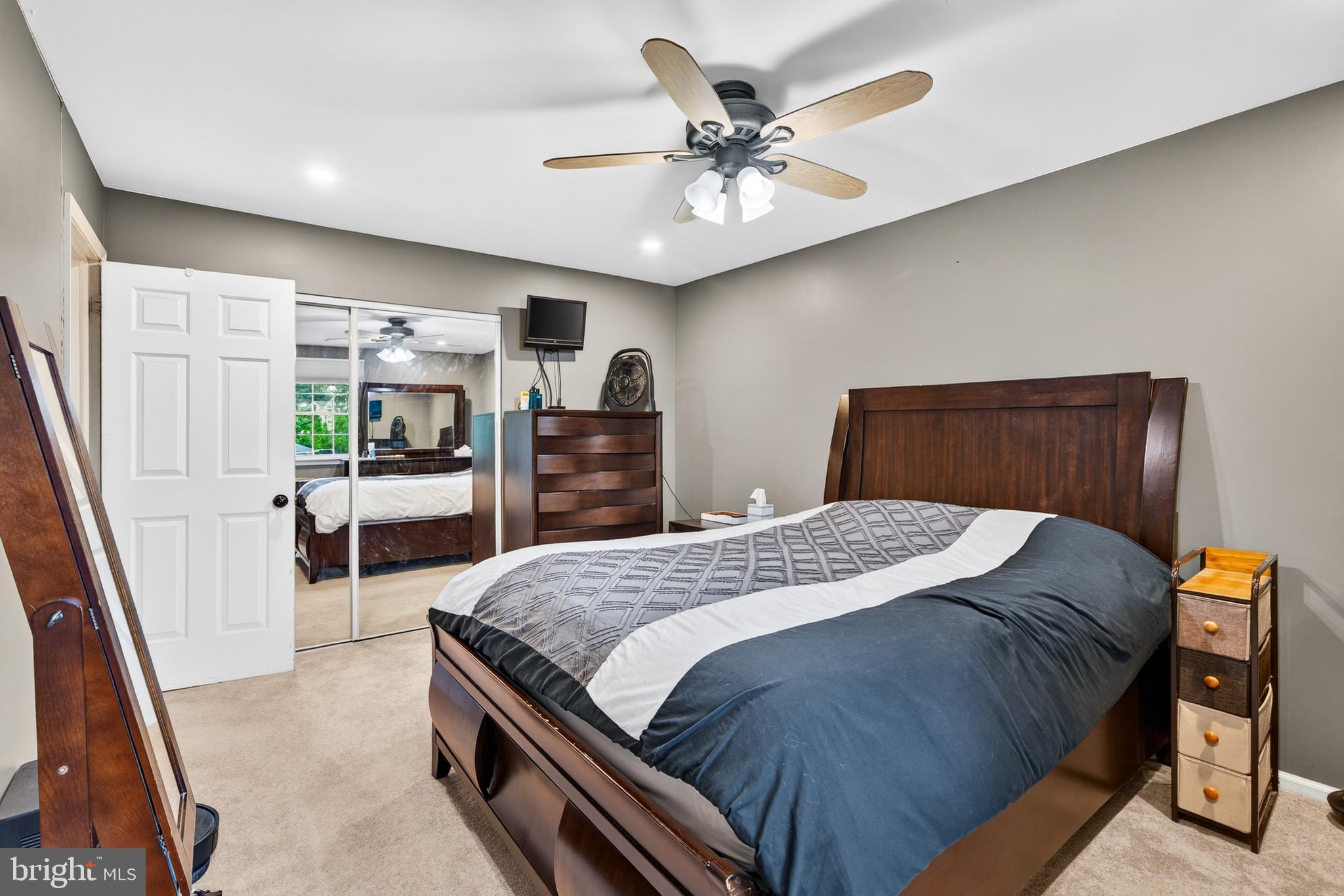 FAIR HILLS - Residential