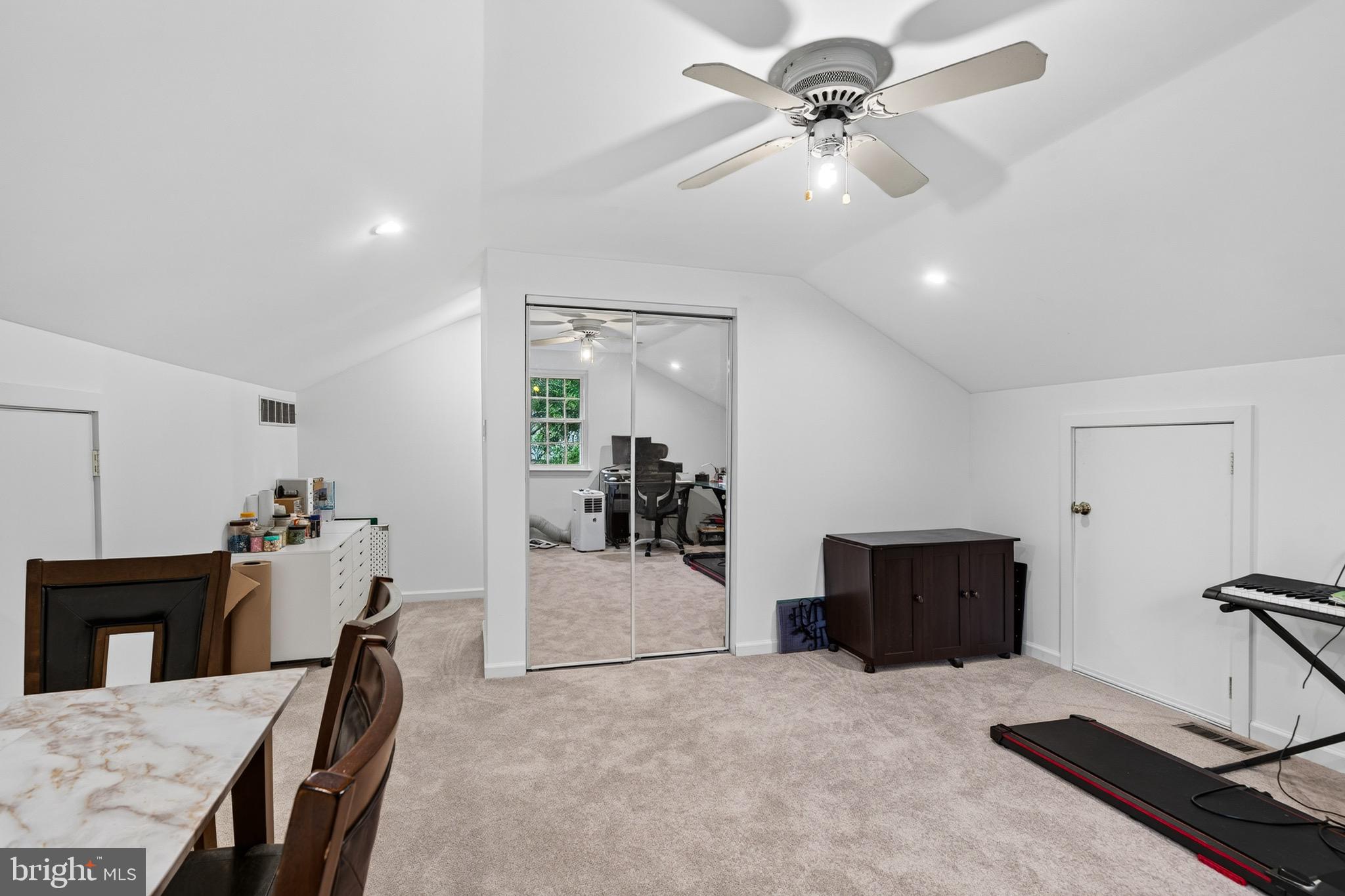 FAIR HILLS - Residential