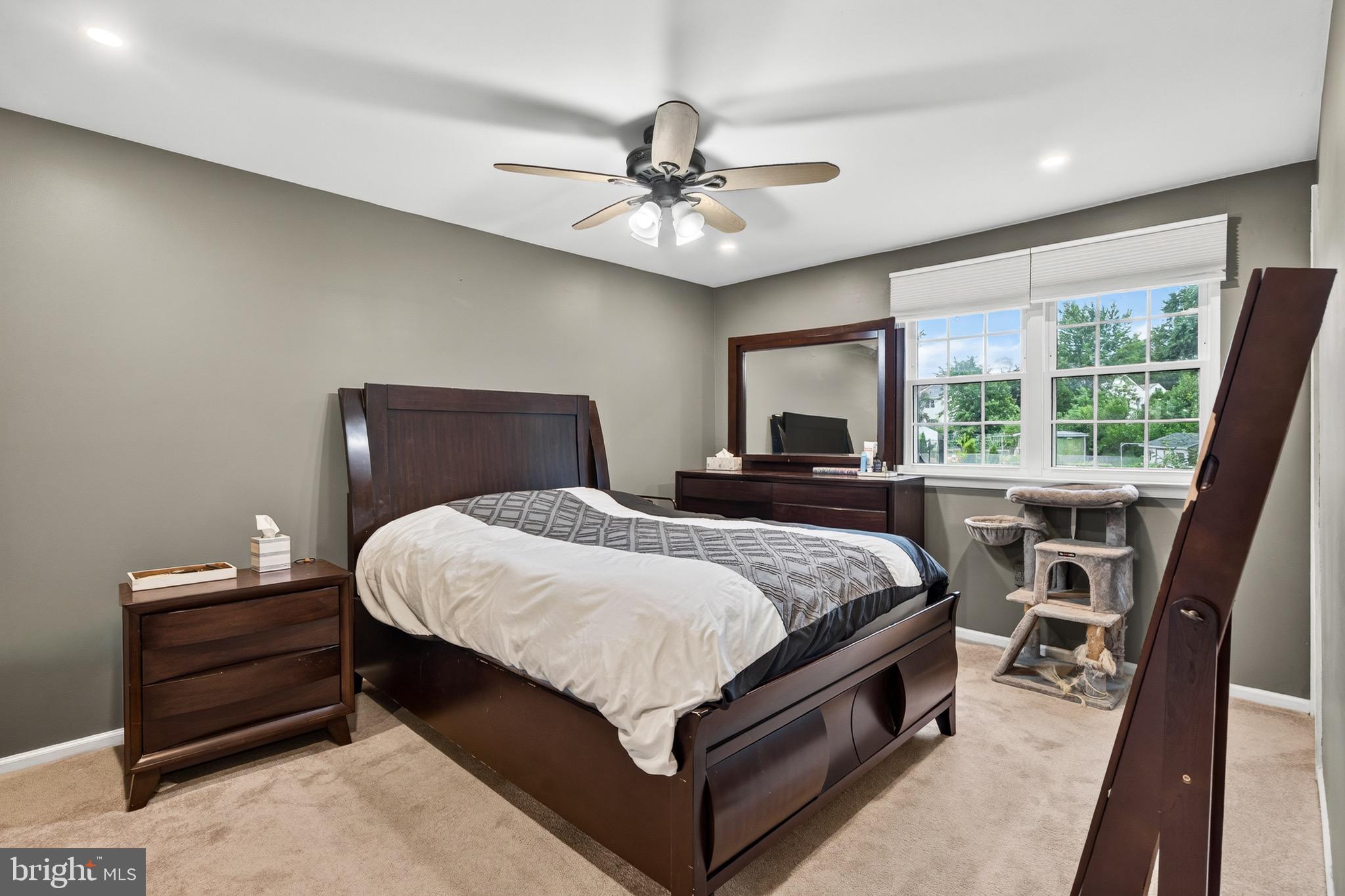 FAIR HILLS - Residential