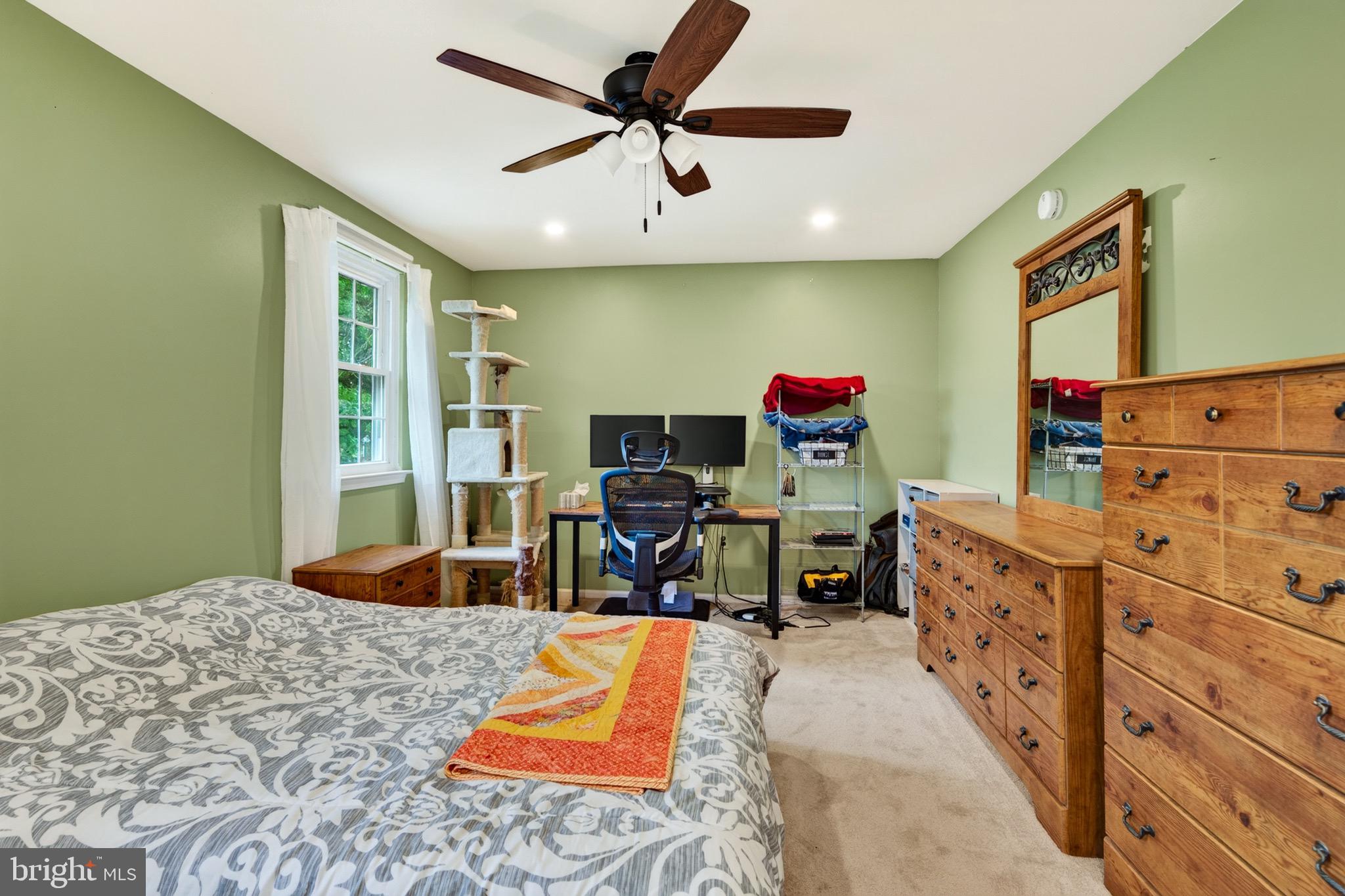 FAIR HILLS - Residential