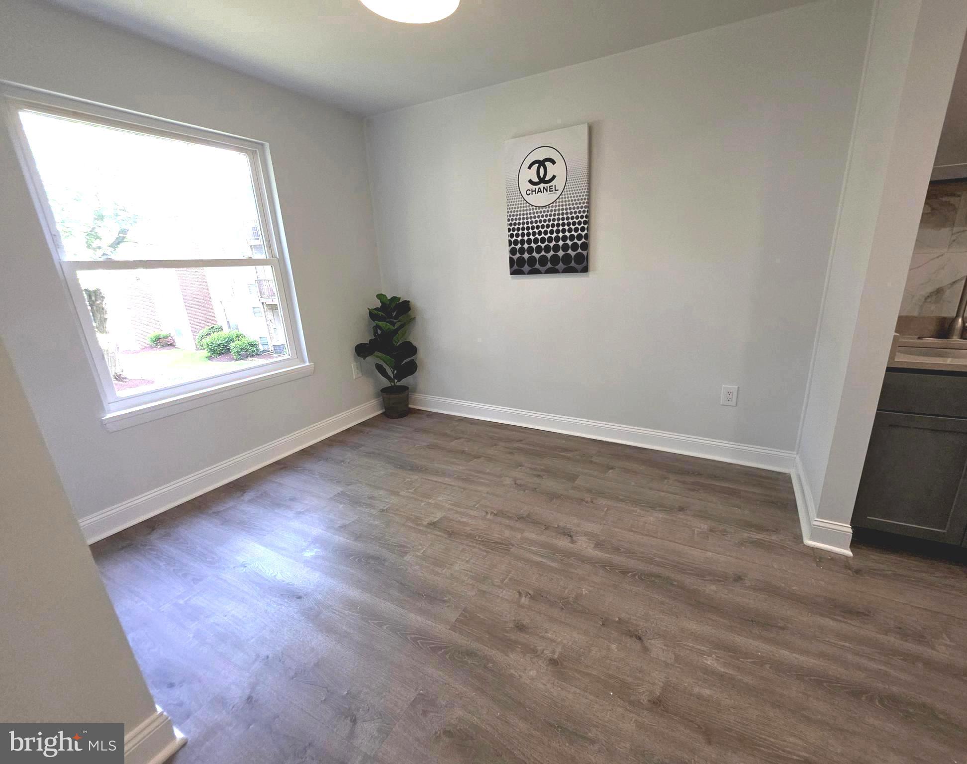 SUITLAND - Residential