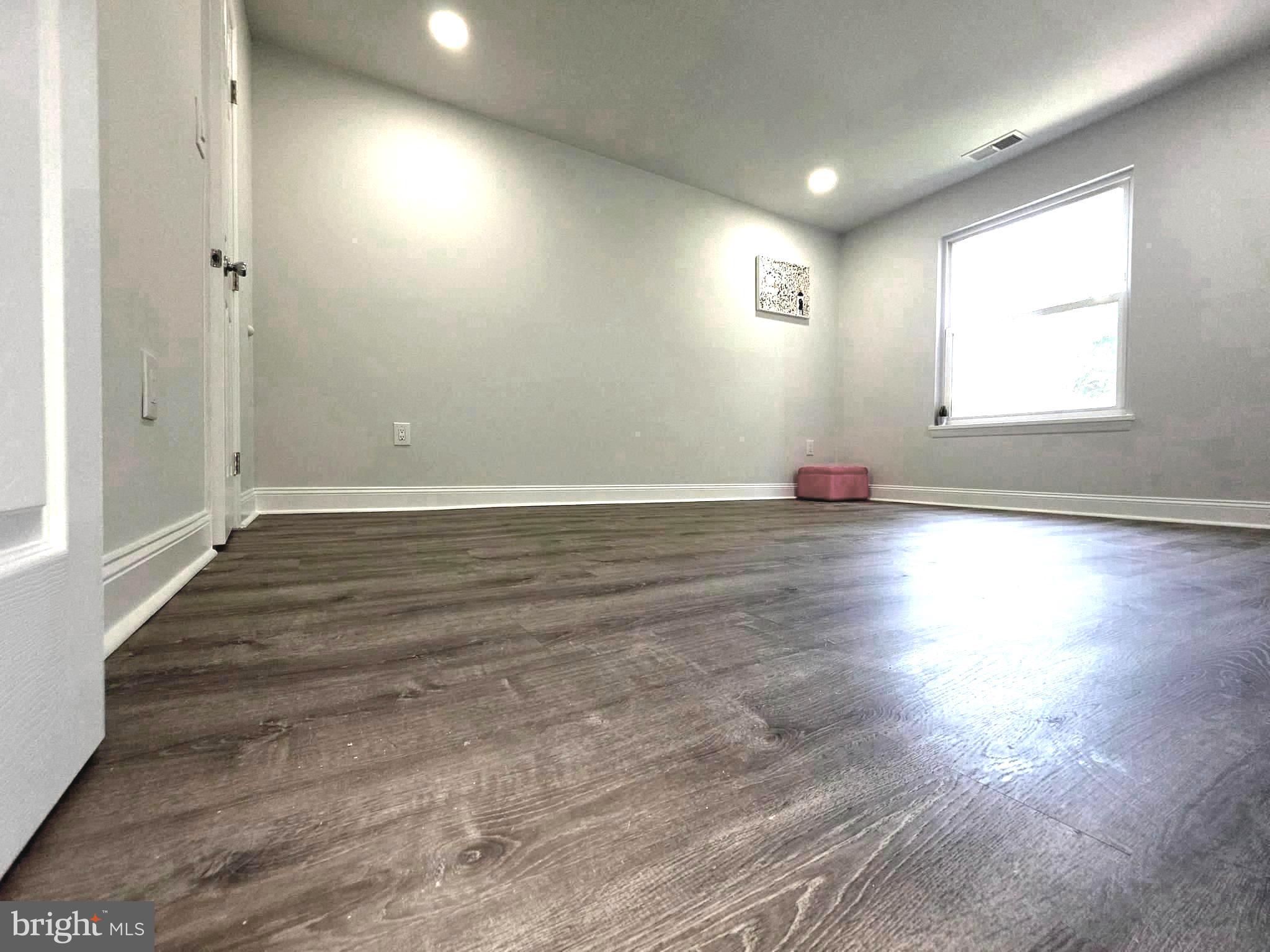 SUITLAND - Residential