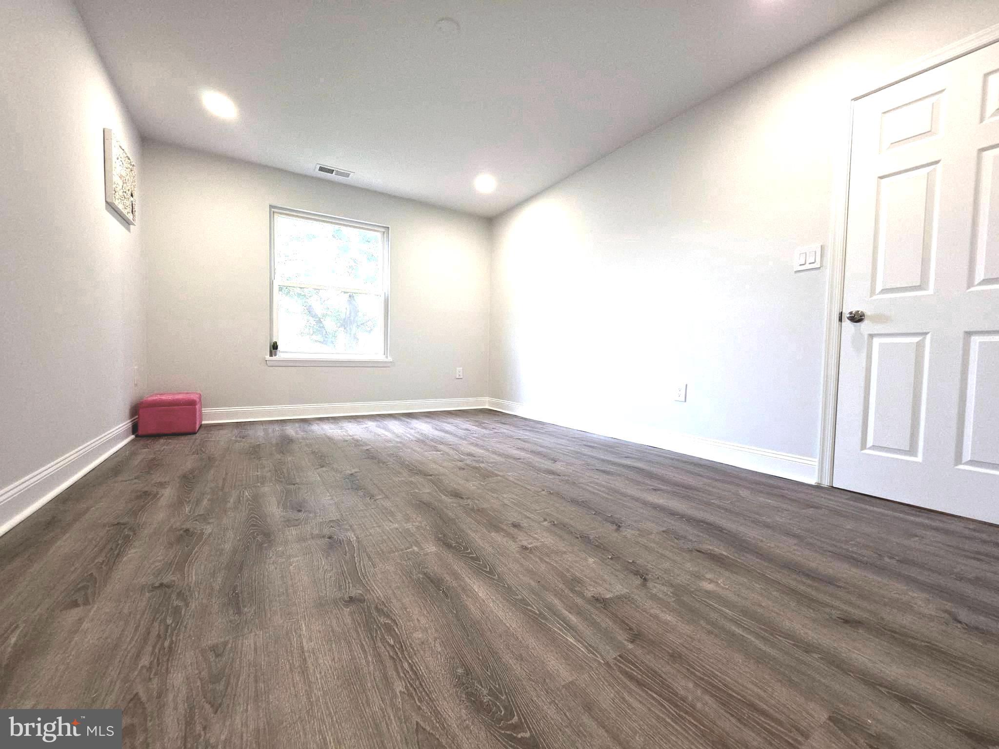 SUITLAND - Residential