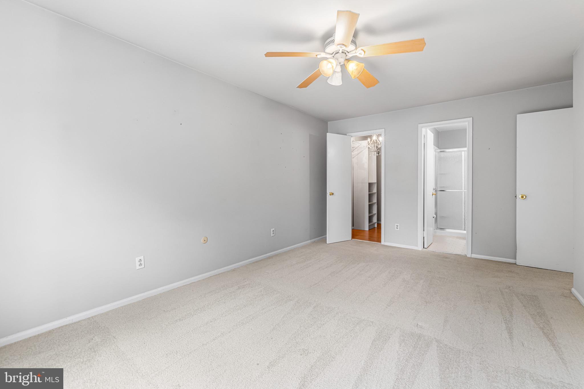 VALLEY GLEN - Residential