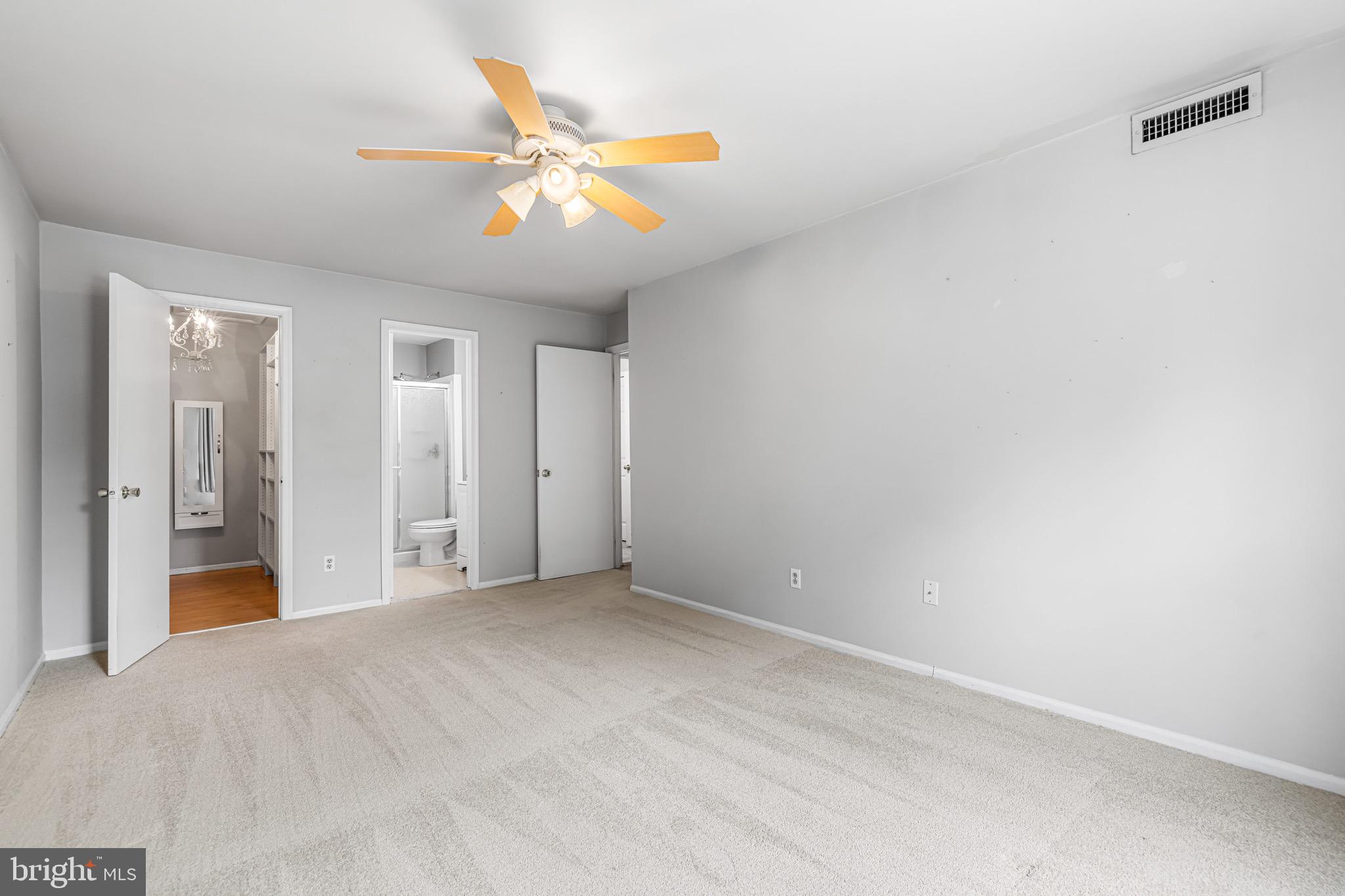 VALLEY GLEN - Residential