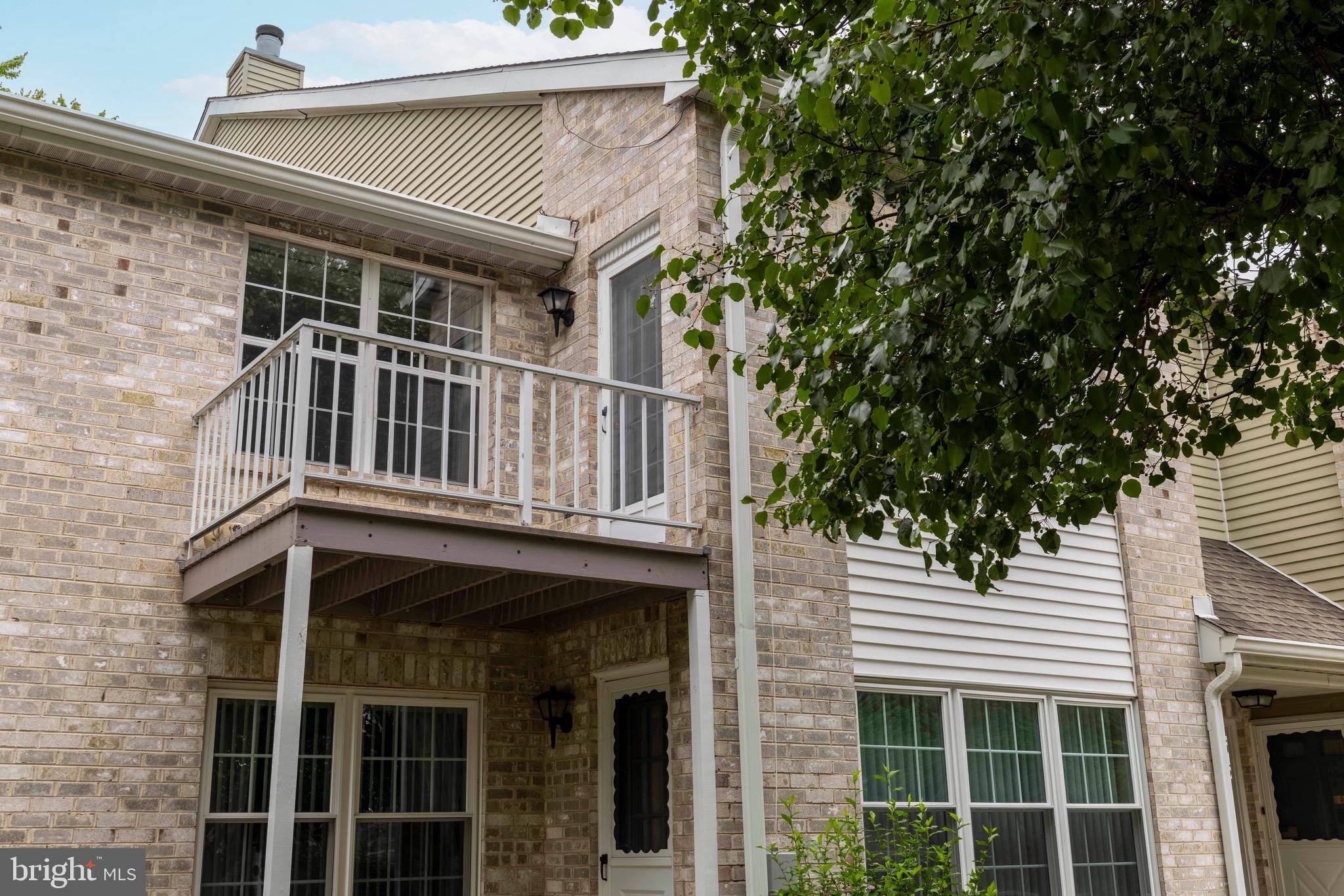 VALLEY GLEN - Residential