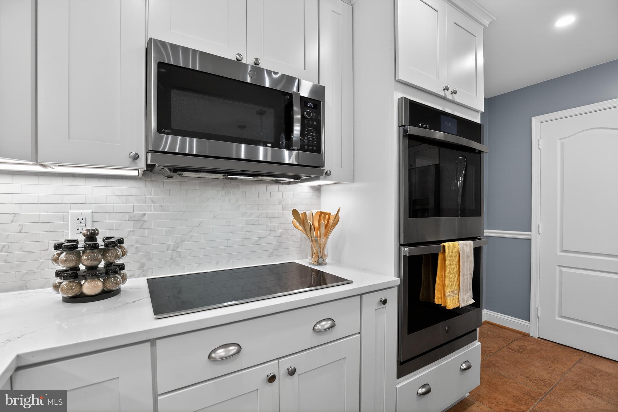 PERSIMMON HILLS - Residential