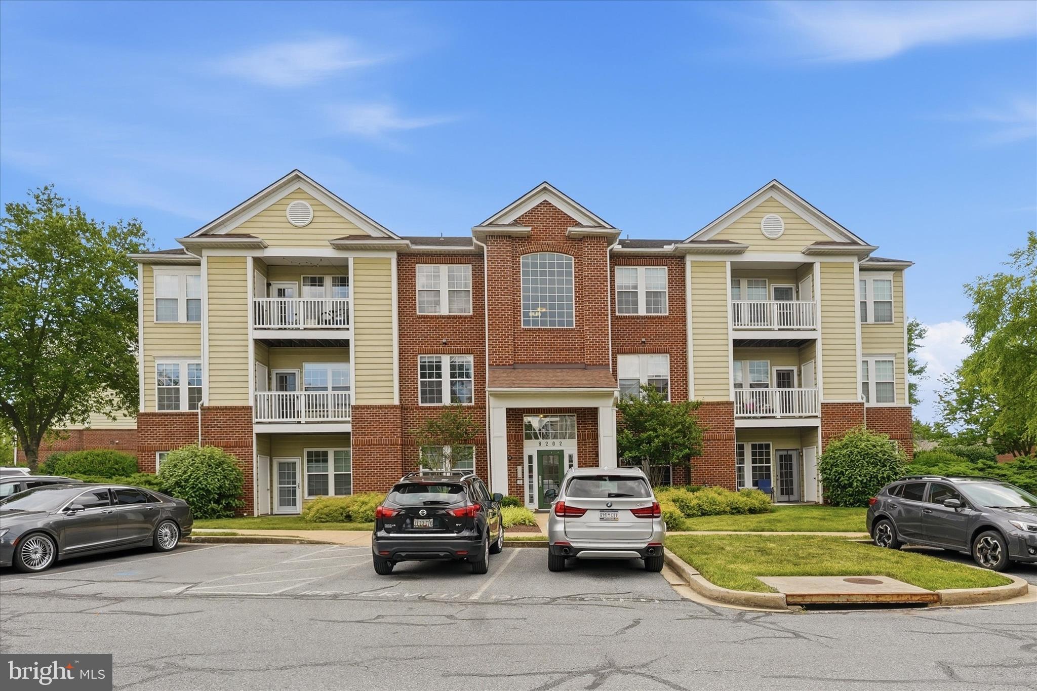 WATERSIDE - Residential