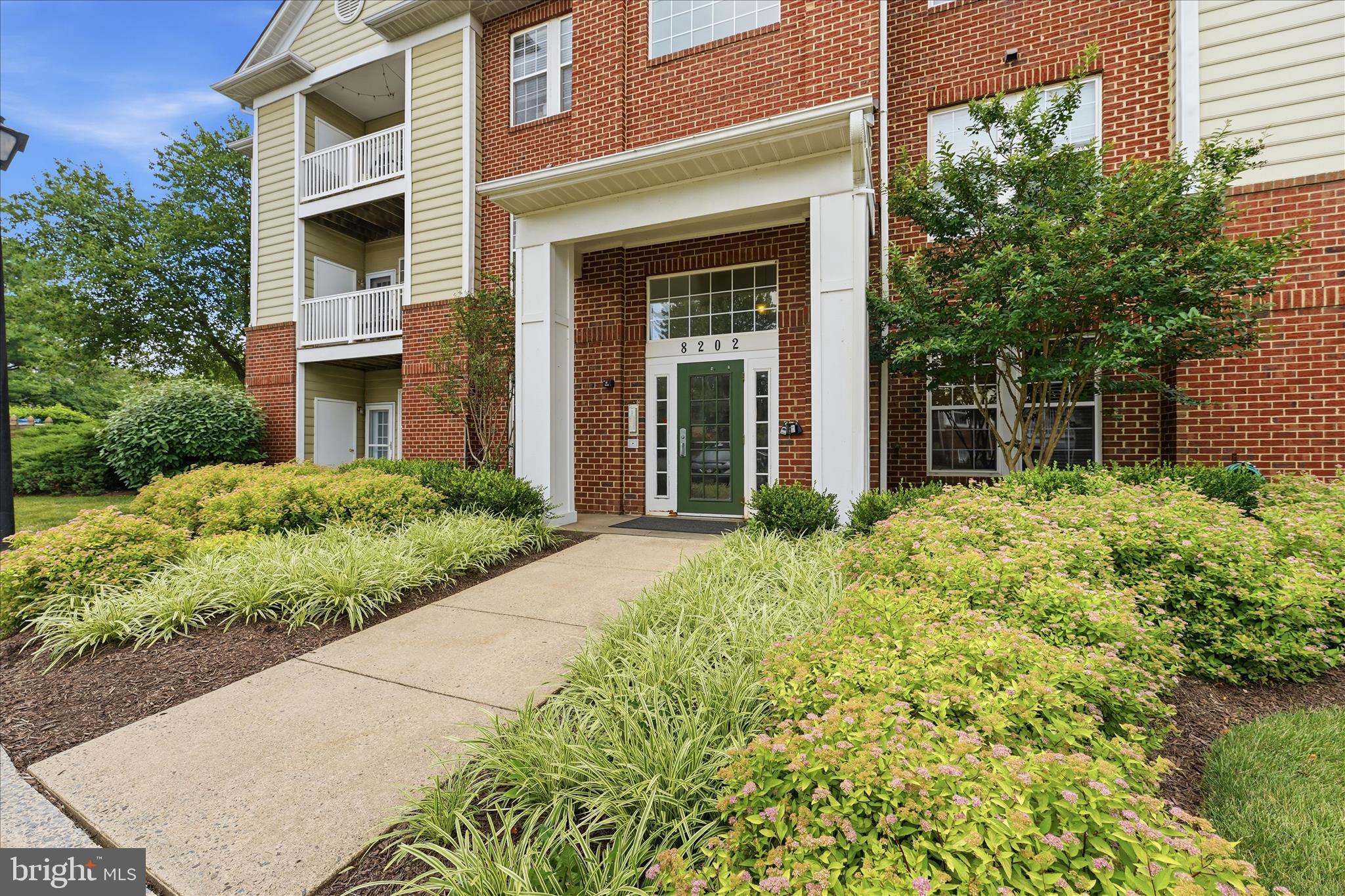 WATERSIDE - Residential