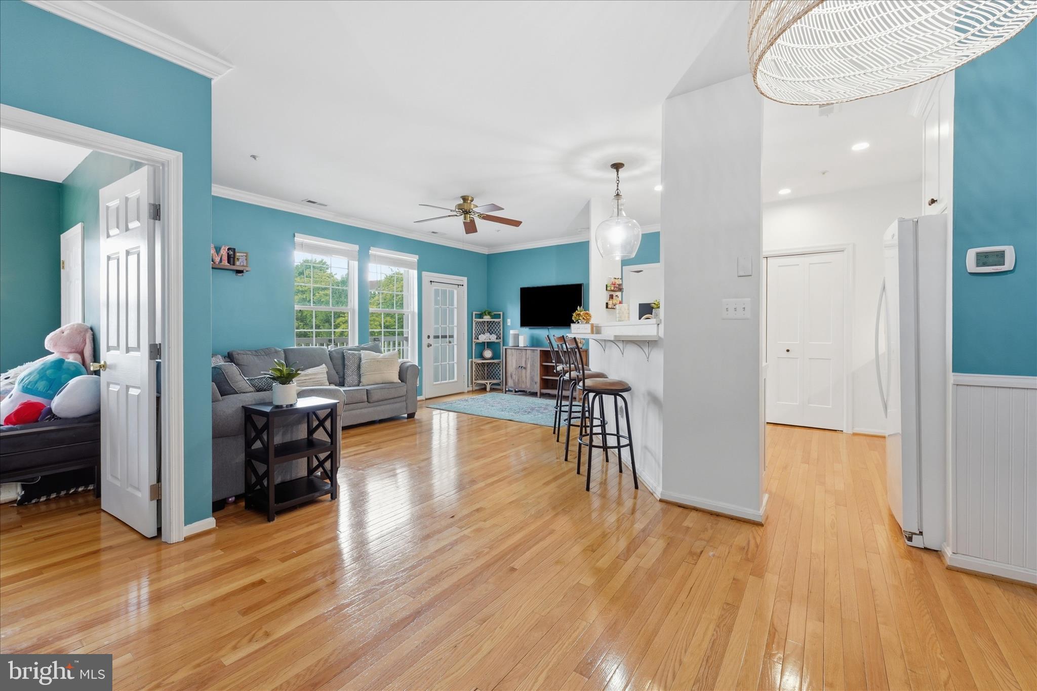 WATERSIDE - Residential