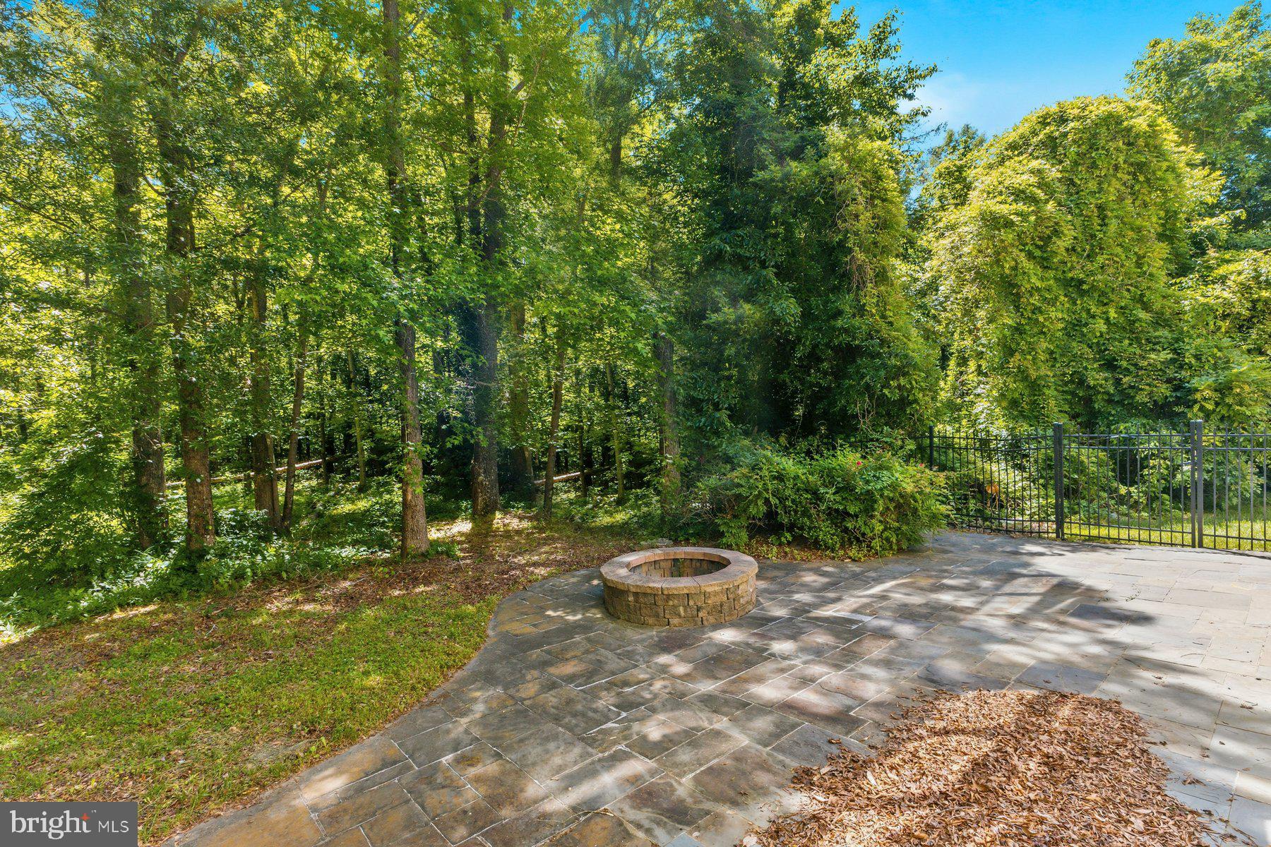 MANOKEEK-PLAT EIGHT> - Residential
