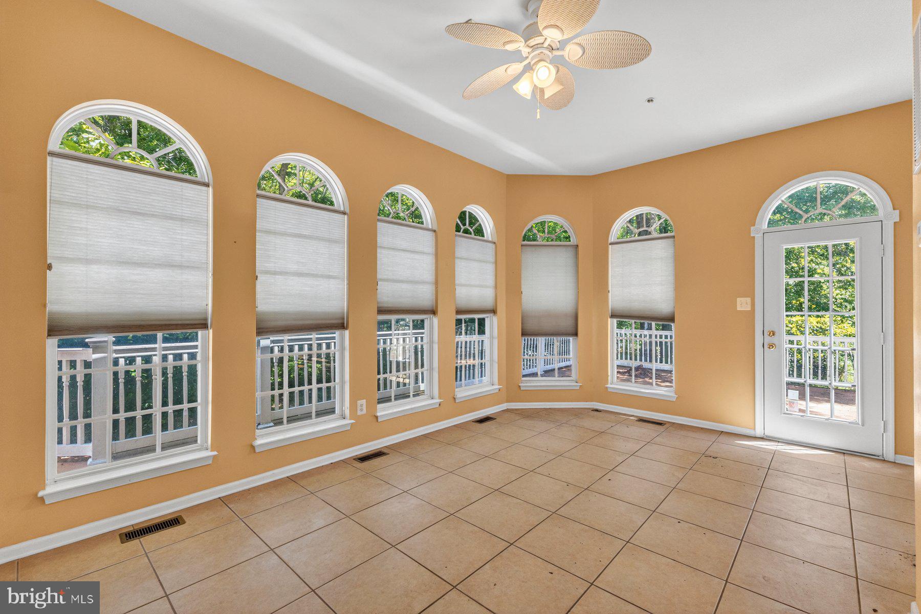 MANOKEEK-PLAT EIGHT> - Residential